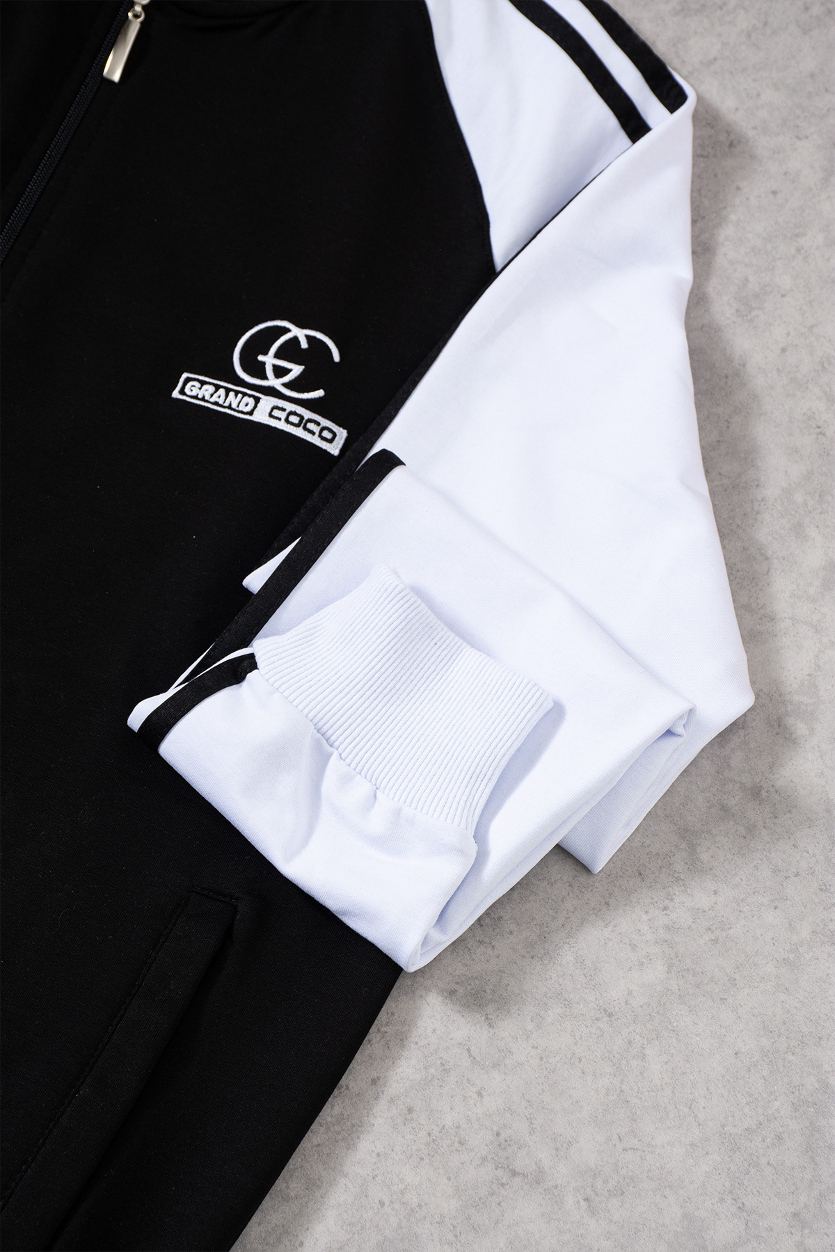grand coco  Erkek 2 İplik Penye Kumaş Paça Geniş Siyah Beyaz Eşofman Takımı - Görsel 3