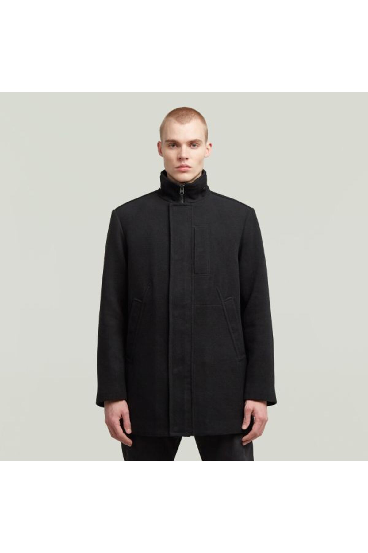 جی استار راو کاپشن