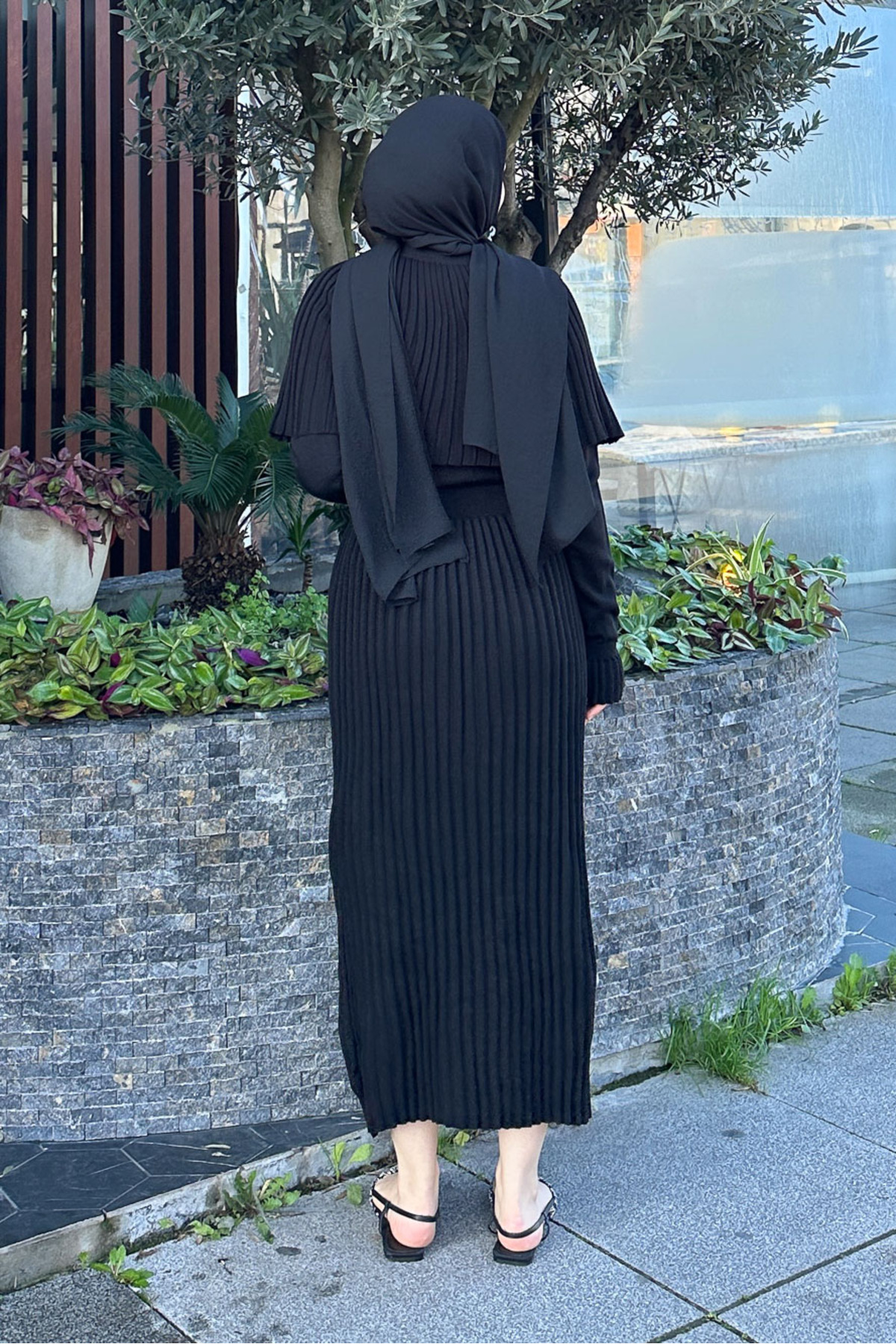 erk giyim  Pelerinli İki Parça Triko Elbise - Siyah - Görsel 8