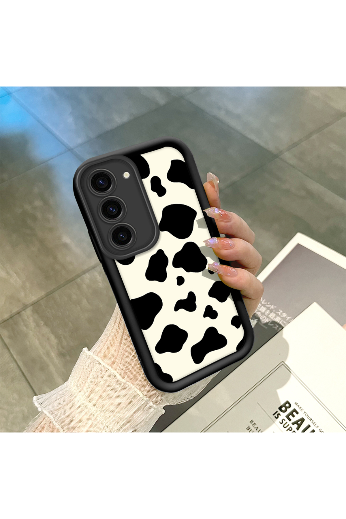 Samsung Galaxy S23 Compatible Silicone Material Shockproof Simple Black Color Phone Case