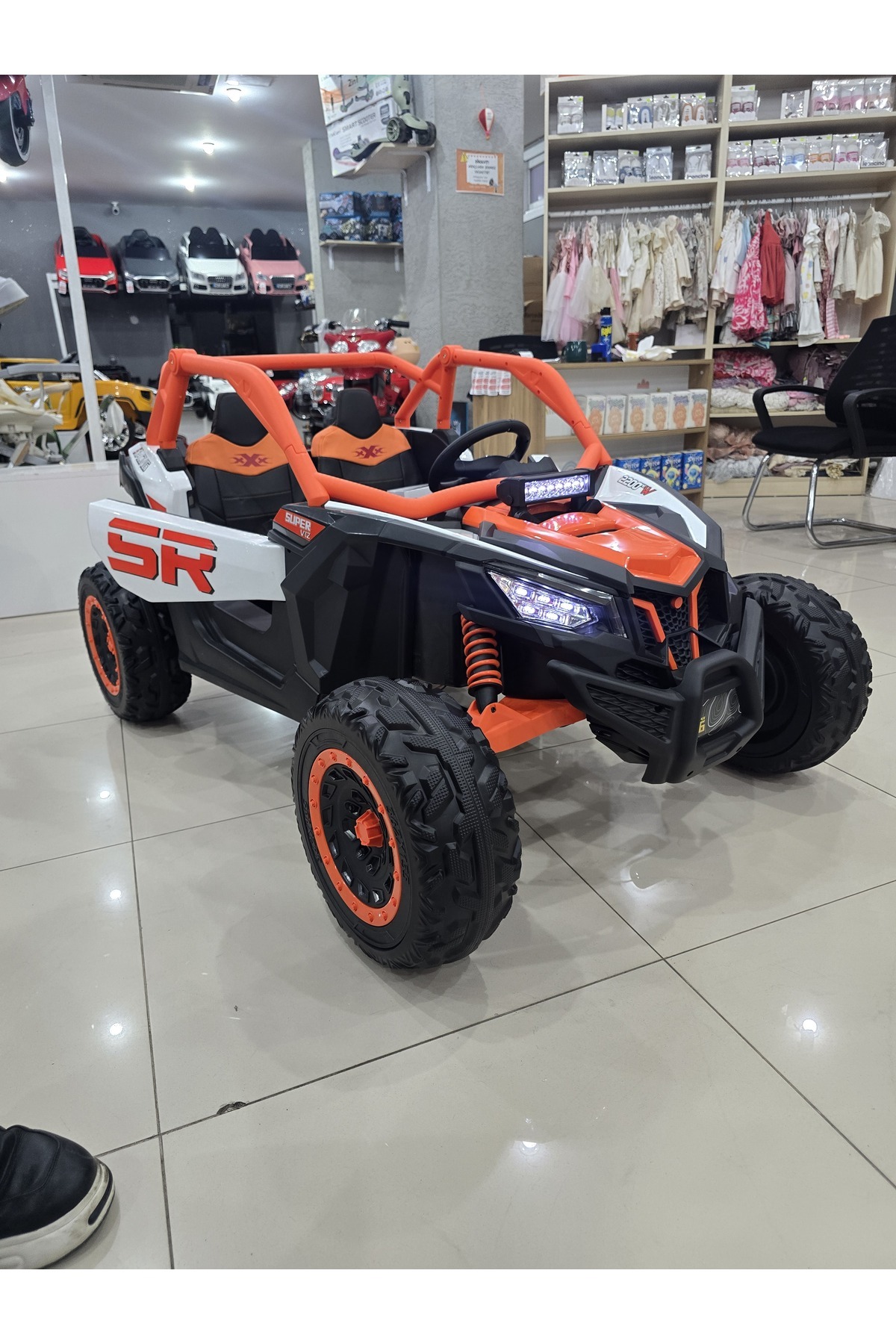 Fable SR Racing 24 Volt Off-Road Jeep! Çift Kişilik, 4x4 Güçlü Motorlar, Tablet Ekran, Kauçuk Lastikler