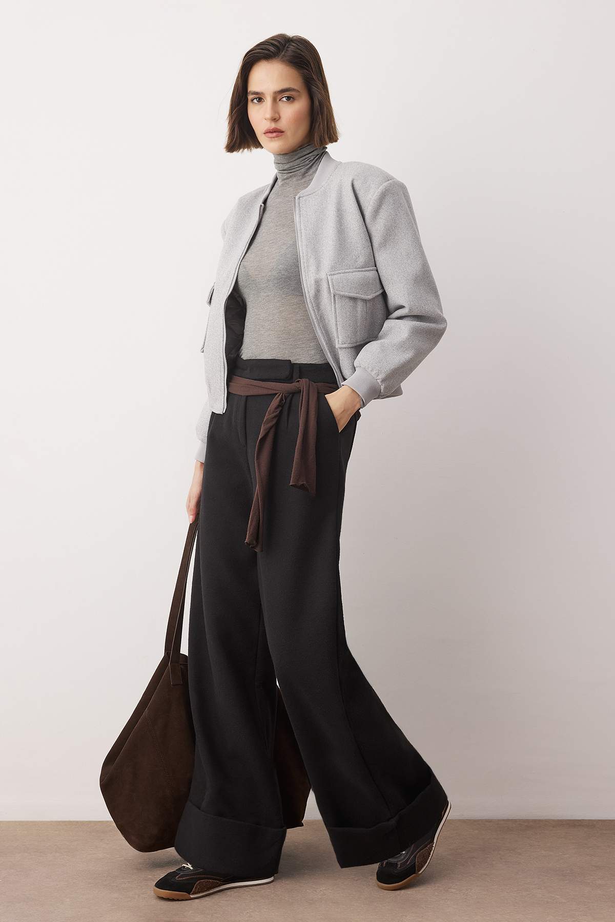 Trendyolmilla  Siyah Wide Leg/Geniş Paça Yüksek Bel Dokuma Pantolon TWOAW23PL00302