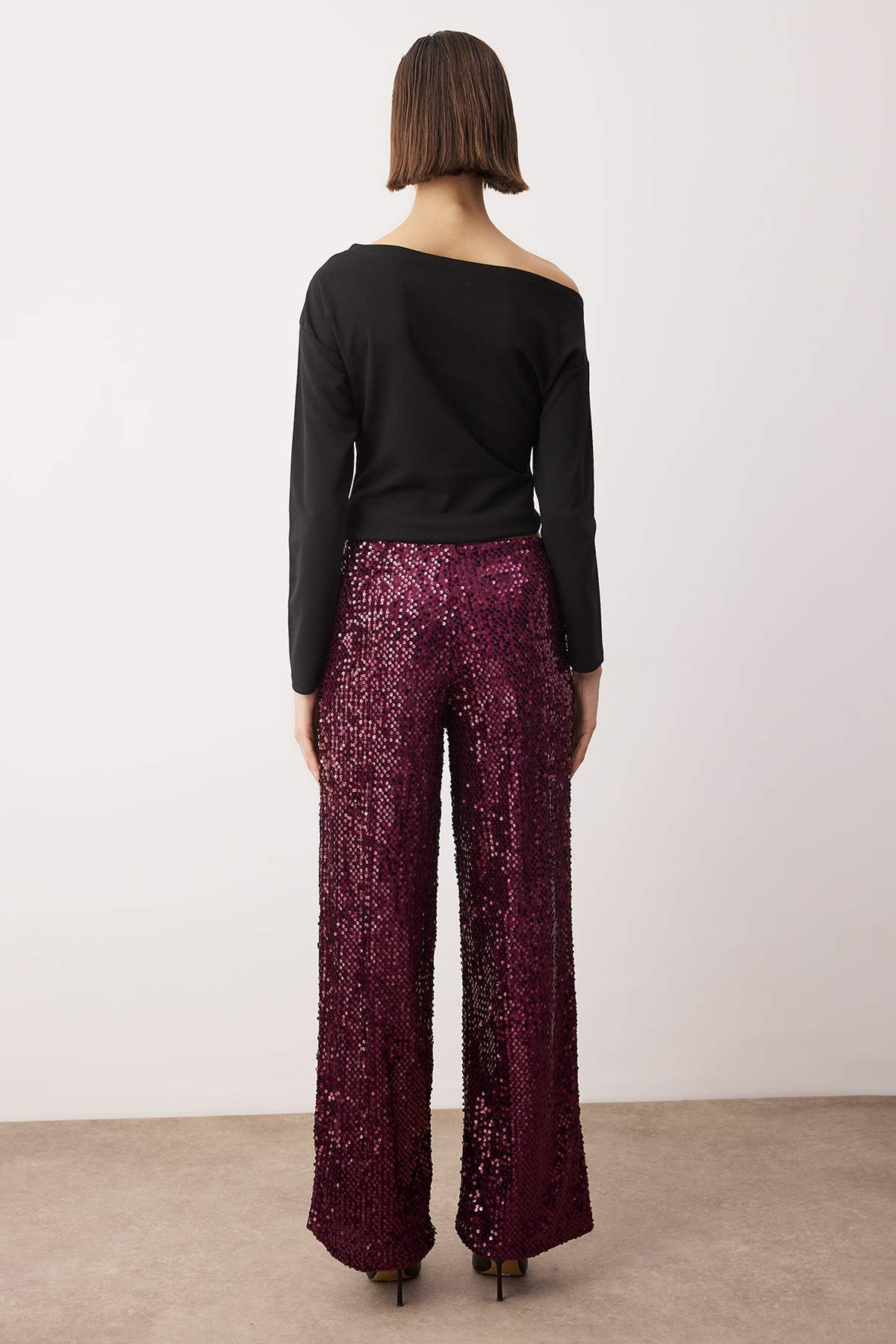 Trendyolmilla  Mürdüm Wide Leg/Geniş Paça Örme Payet Şık/Gece Pantolon TPRAW26PL00005 - Görsel 4