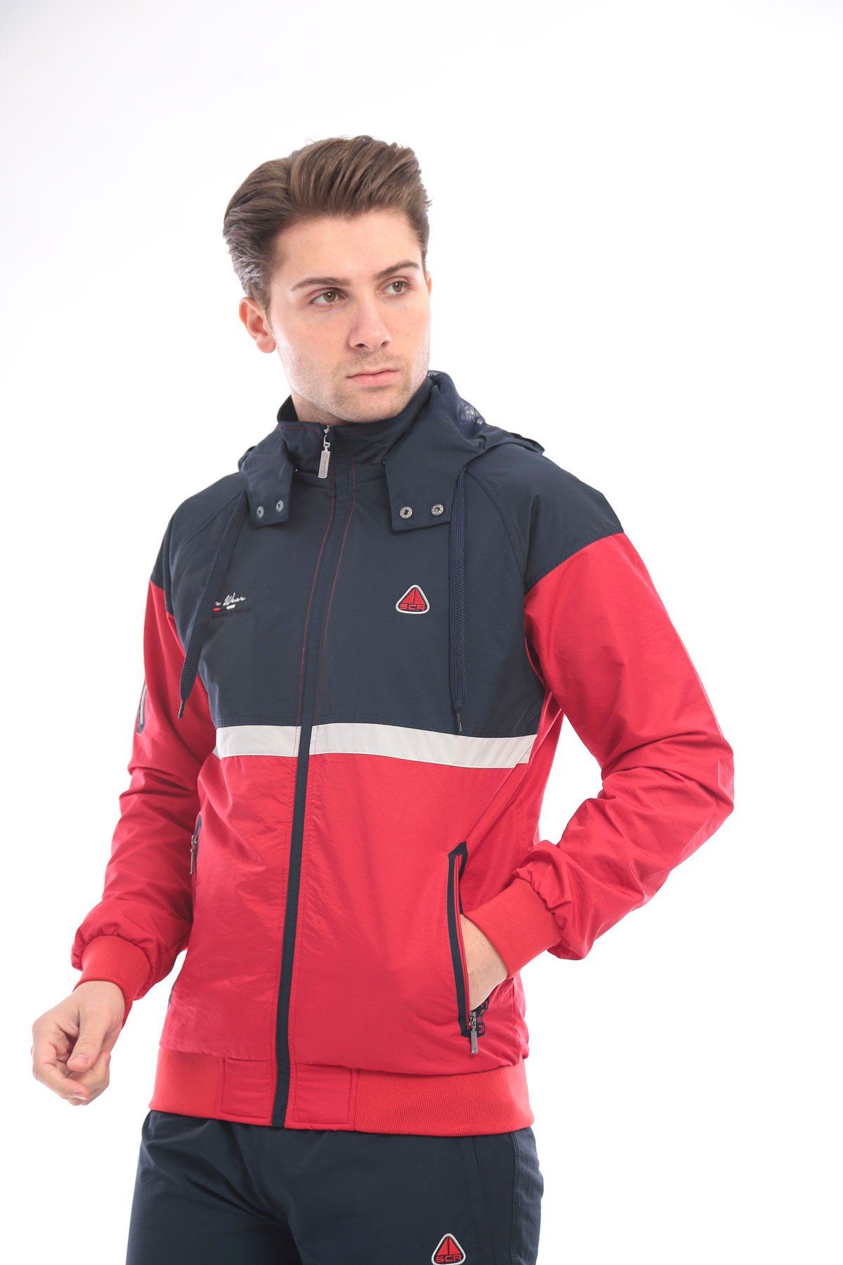 ست لباس ورزشی مردانه کلاهدار جداشونده پارچه نخی Twill 4354 — قرمز — تصویر 8 از 9