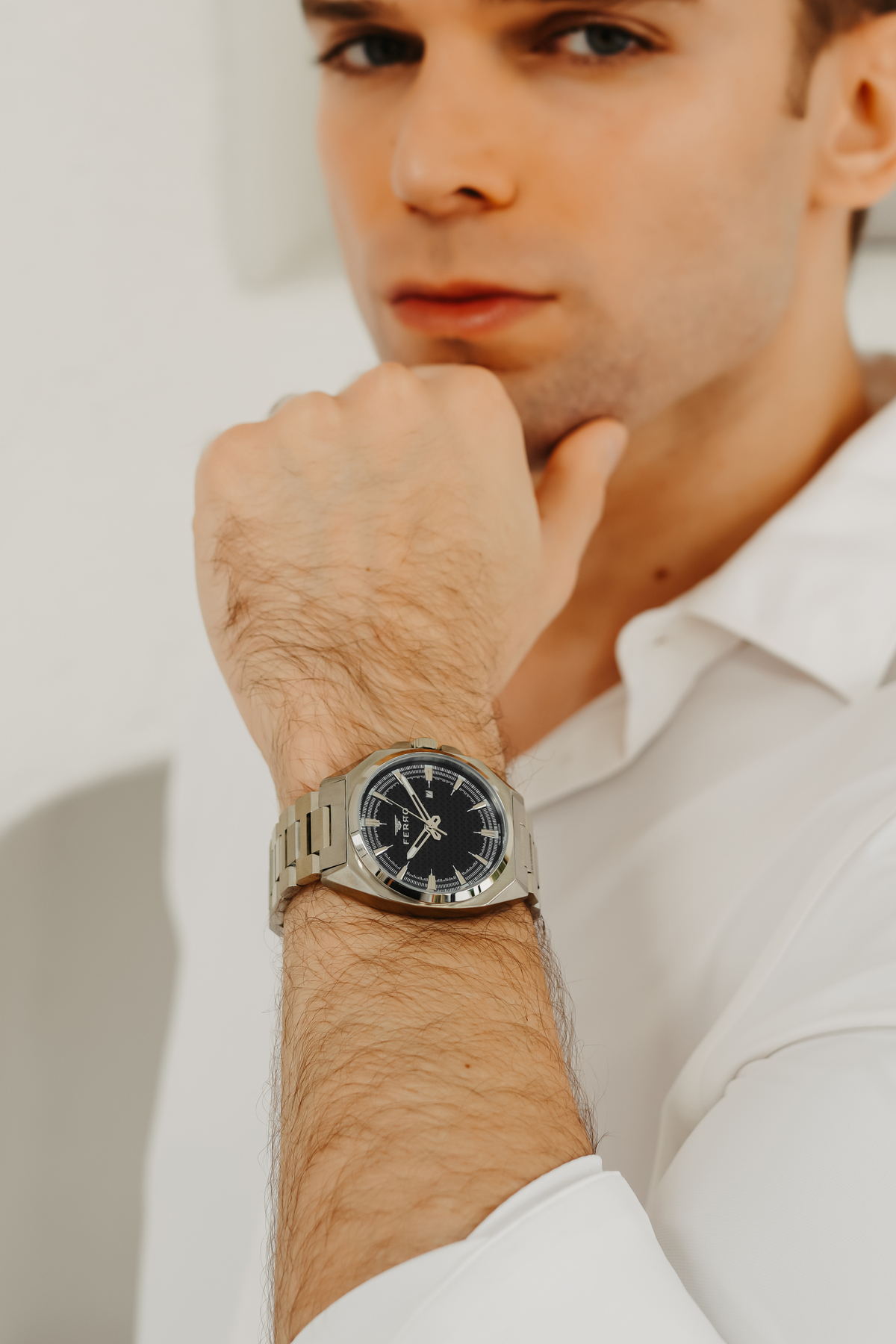 ساعت مچی مردانه بند فولادی نقره‌ای Fm43025A-A2، تمام‌قابلیت‌ها، فعال، ضدآب تا ۳ اتمسفر