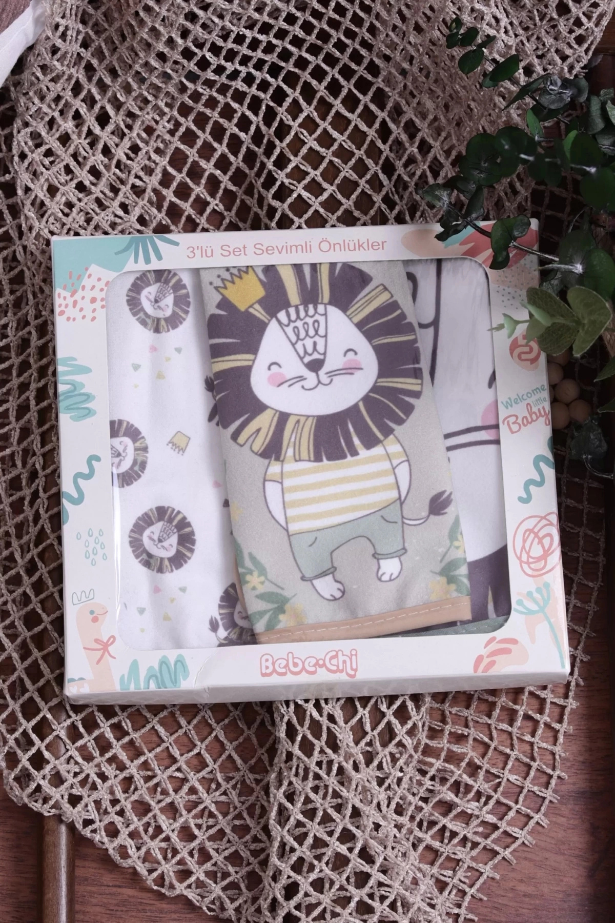 Babydonat Yeni Kaplan Temalı Kare 3 Parça Microfiber Mama Önlüğü Kendi Kutusunda (su Geçirmez) Çıtçıtlı fotoğrafı 5 (önizleme)