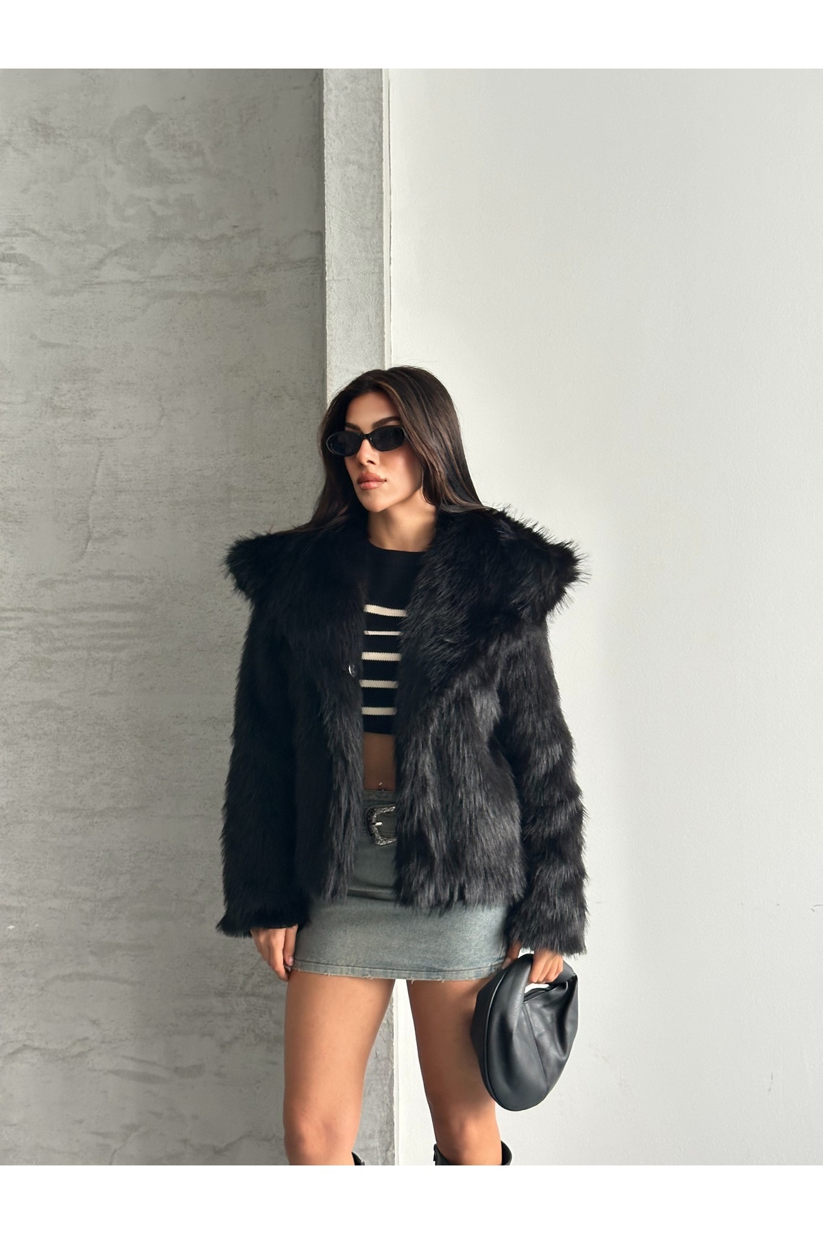 modazoom Yumuşak Dokunuşlu Oversize Premium Kürk Peluş Mont görsel 3