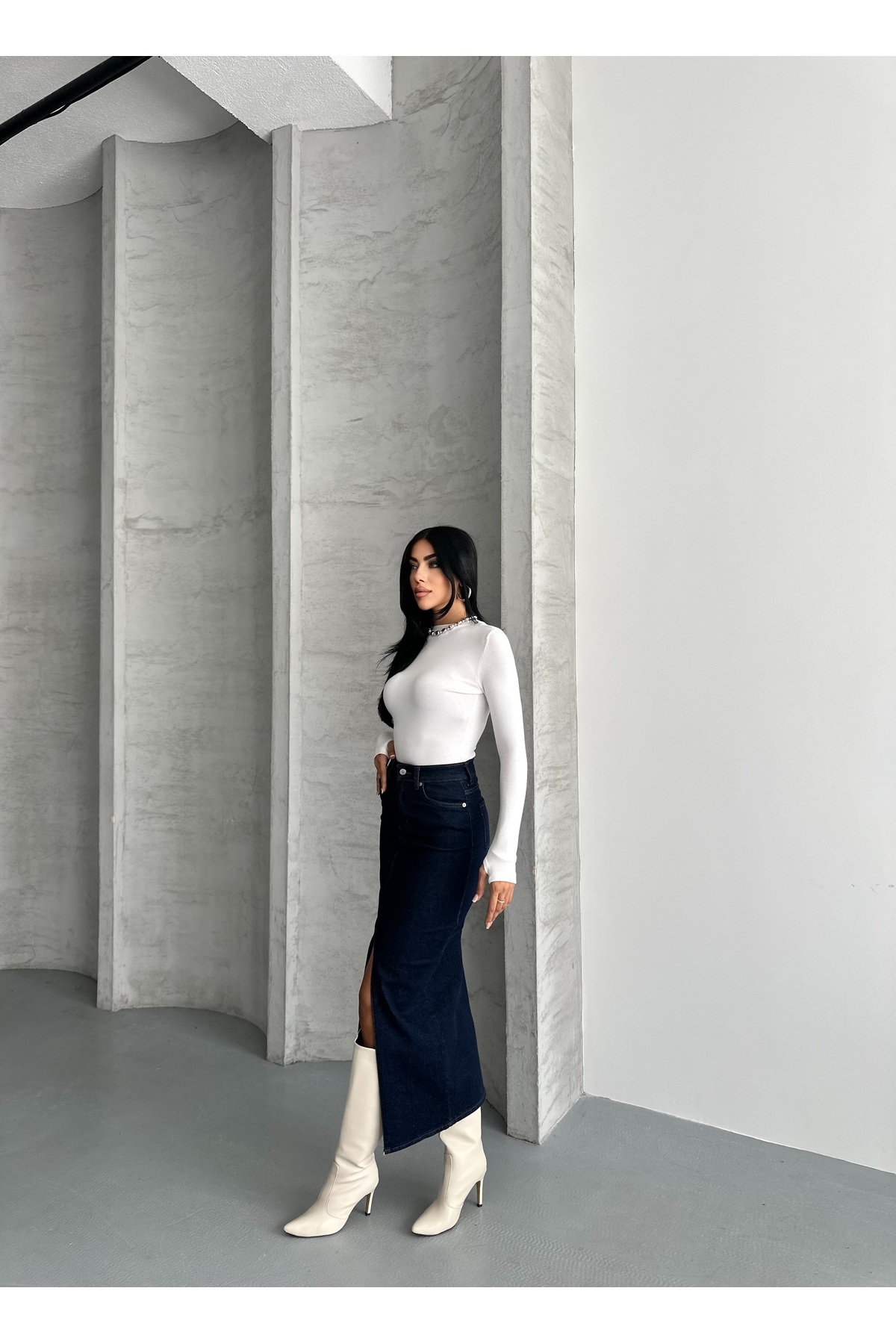 MARLİX  Koyu Mavi Uzun Maxi Boy Denim likralı yırtmaçlı Dar Kalıplı Uzun Boy Normal Belli Kadın Kot Etek - Görsel 8