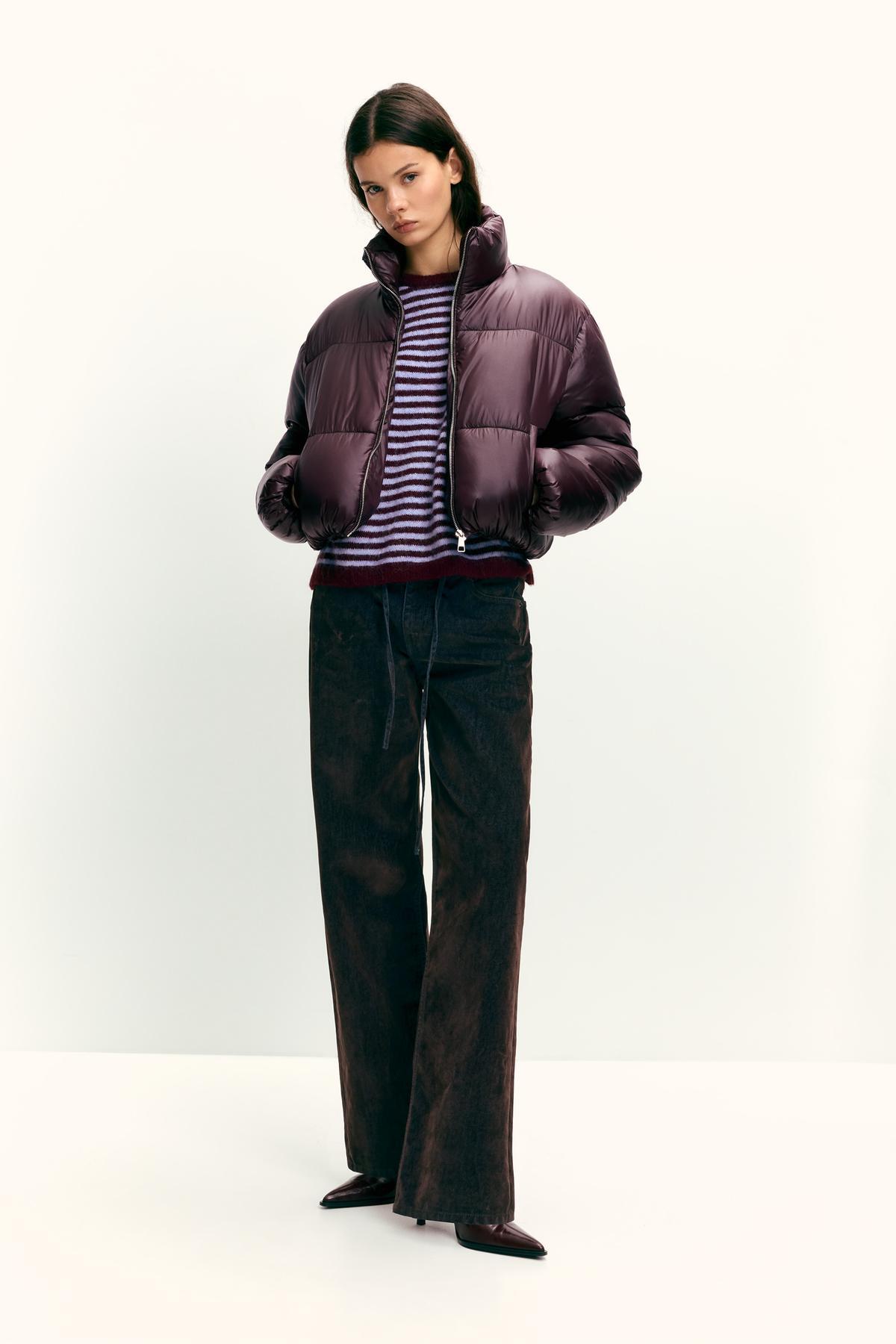 Pull & Bear  Parlak görünümlü şişme mont - Görsel 4