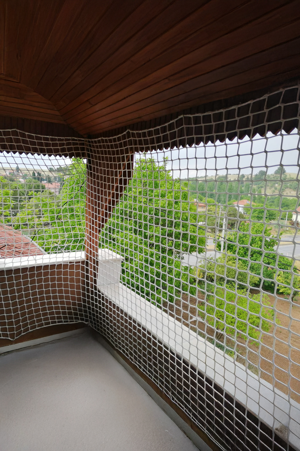 Morilu Balkon Güvenlik Perdesi - 5 cm Göz 6 mm İp - Balkon Ağı Havuz Güvenlik Ağı - Montaj Malzemesi Hediye fotoğrafı 2 (önizleme)