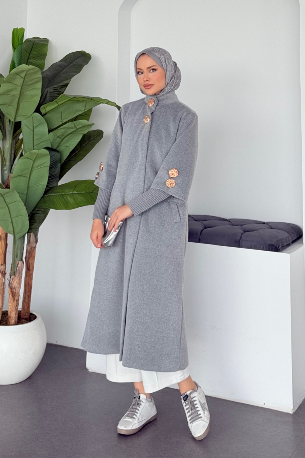 Tesettür Diyarı Soil Gold Düğmeli Astarlı Kaşe Tesettür Kaban- Gri