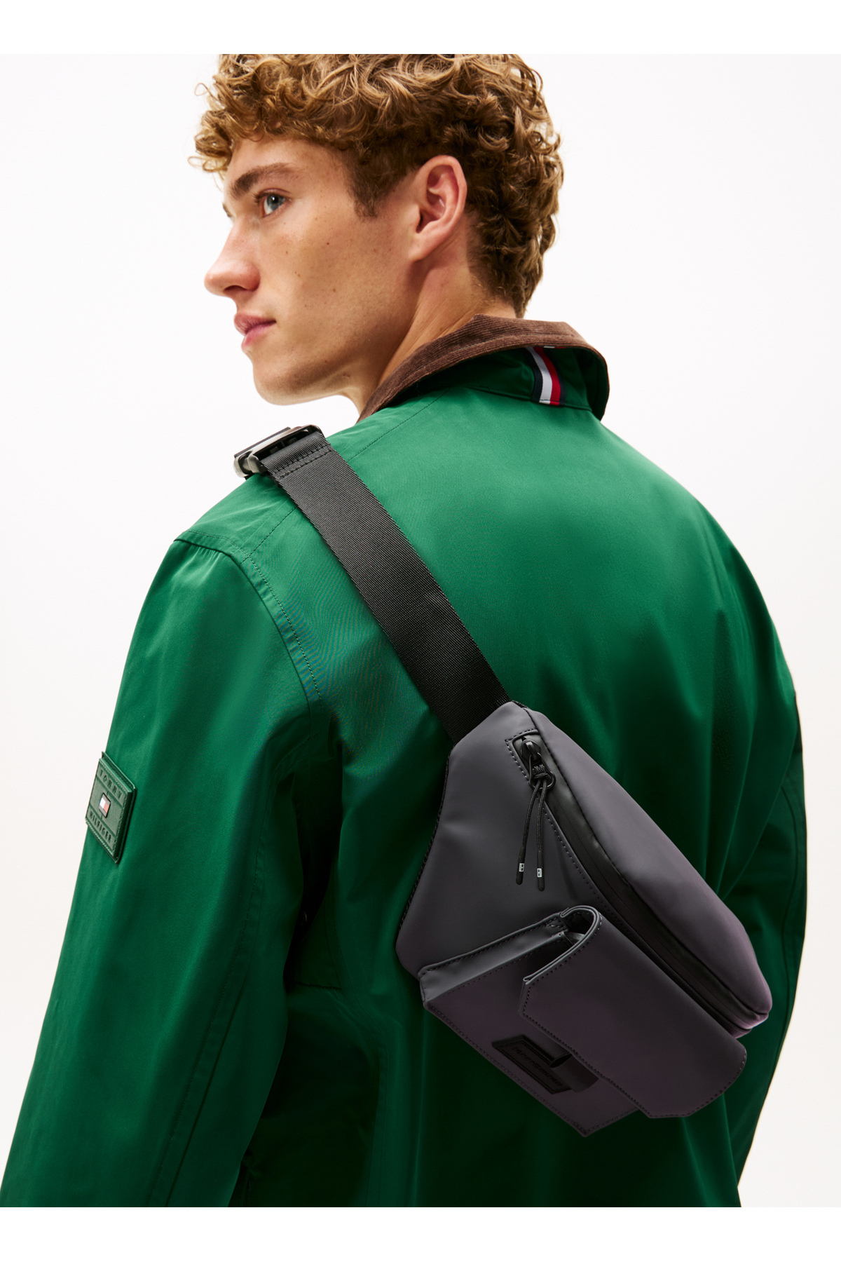 تامی هیلفیگر کیف کمری مردانه خاکستری طرح TH SEASONAL BUMBAG