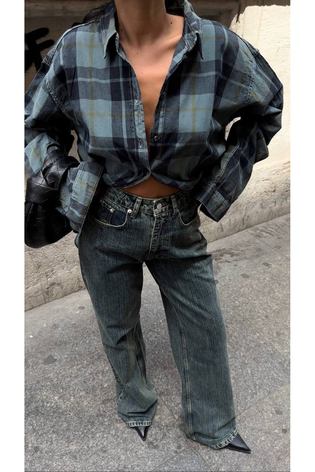 Oversize Plaid Woven Shirt – Blue / Black
