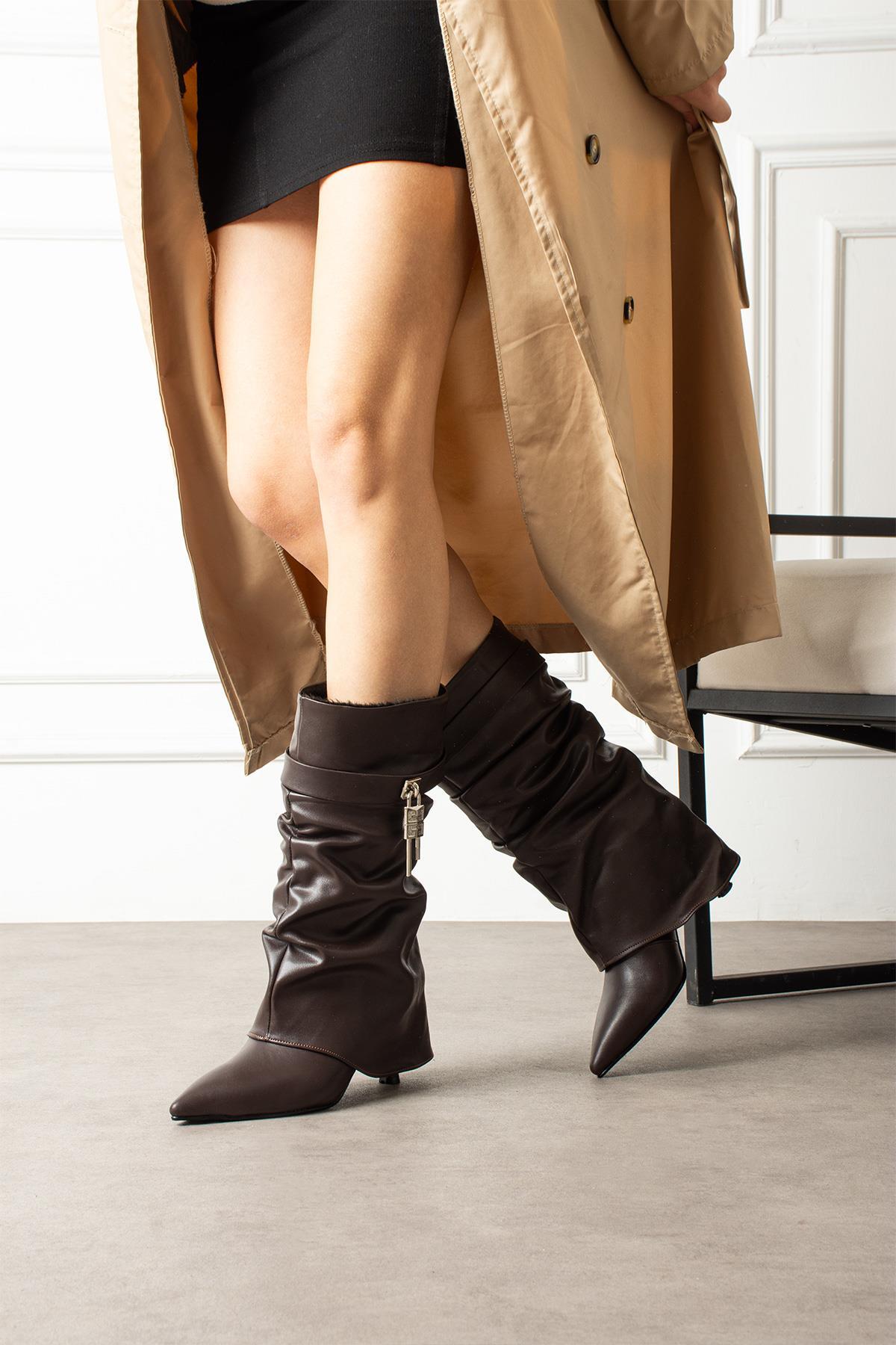 ShoeTek Luarda Women's Boots Side Buckle Gusseted Thin Heeled Brown Leather