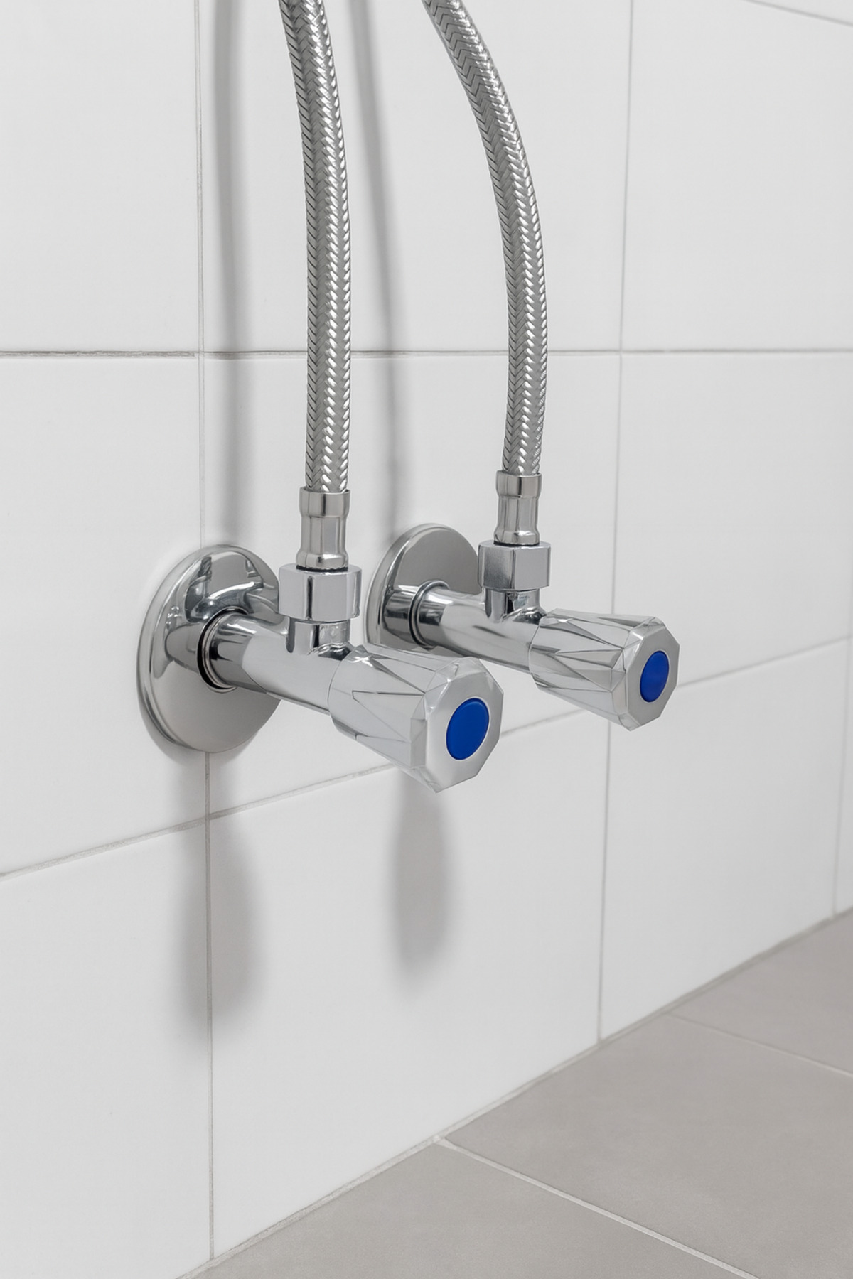 SUVİA Taharet Musluğu Pirinç 2 Adet + 50 cm Flex Hortum Seti 2 Adet | Paslanmaz, Sızdırmaz, Uzun Ömürlü