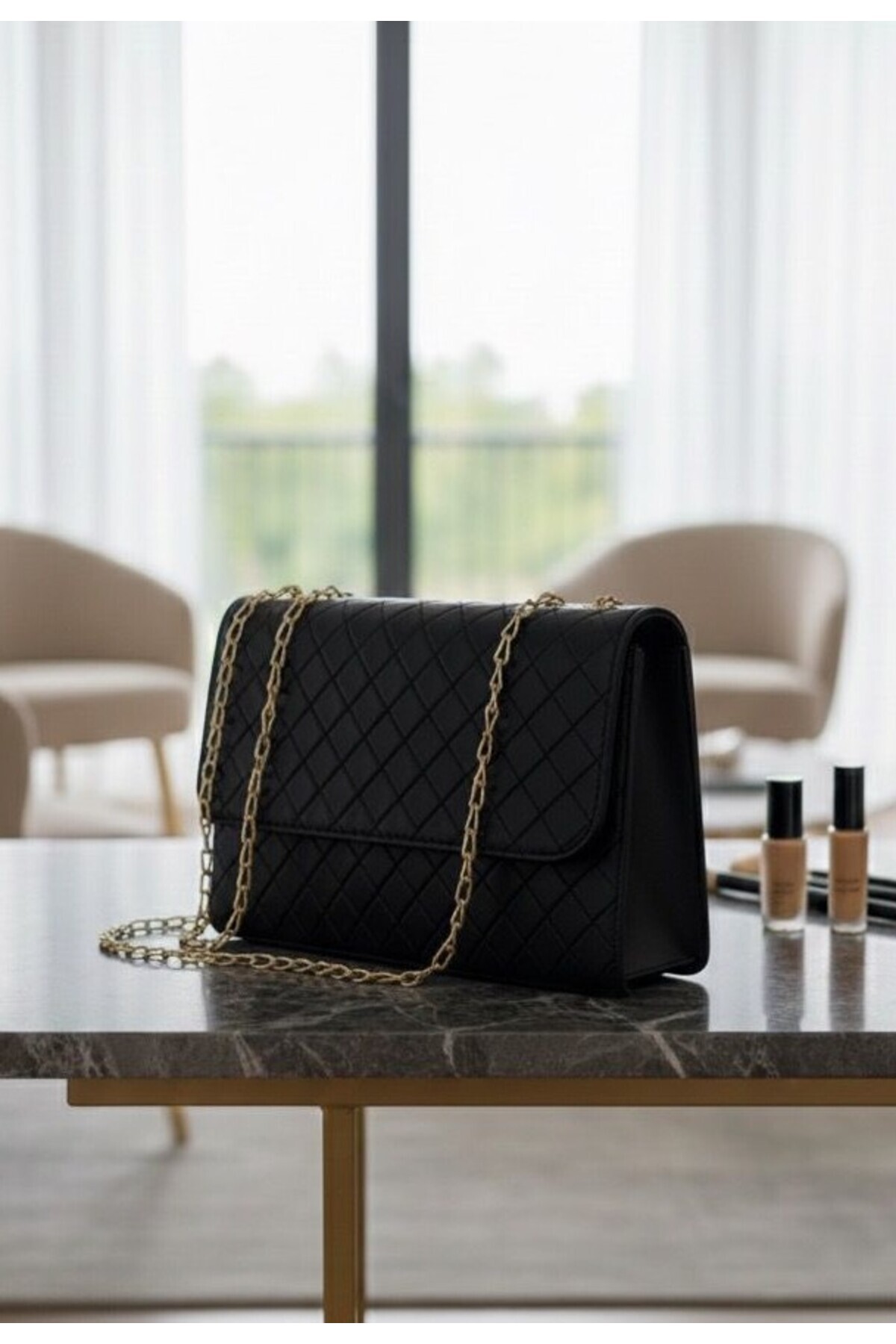 Stilgo Дамска чанта с верижка за рамо