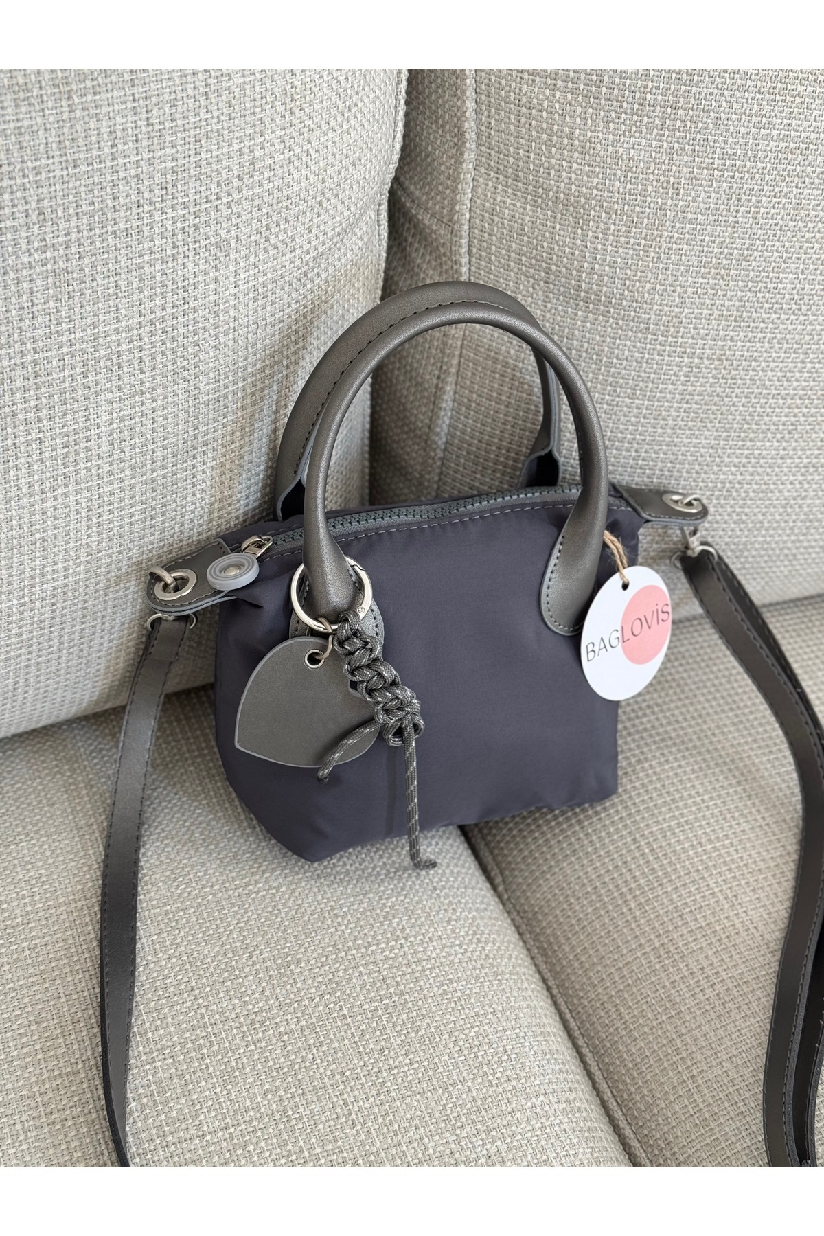 BAGLOVİS GÜNLÜK KUMAŞ KÜÇÜK GRİ KADIN OMUZ ÇANTASI EN18 BOY15