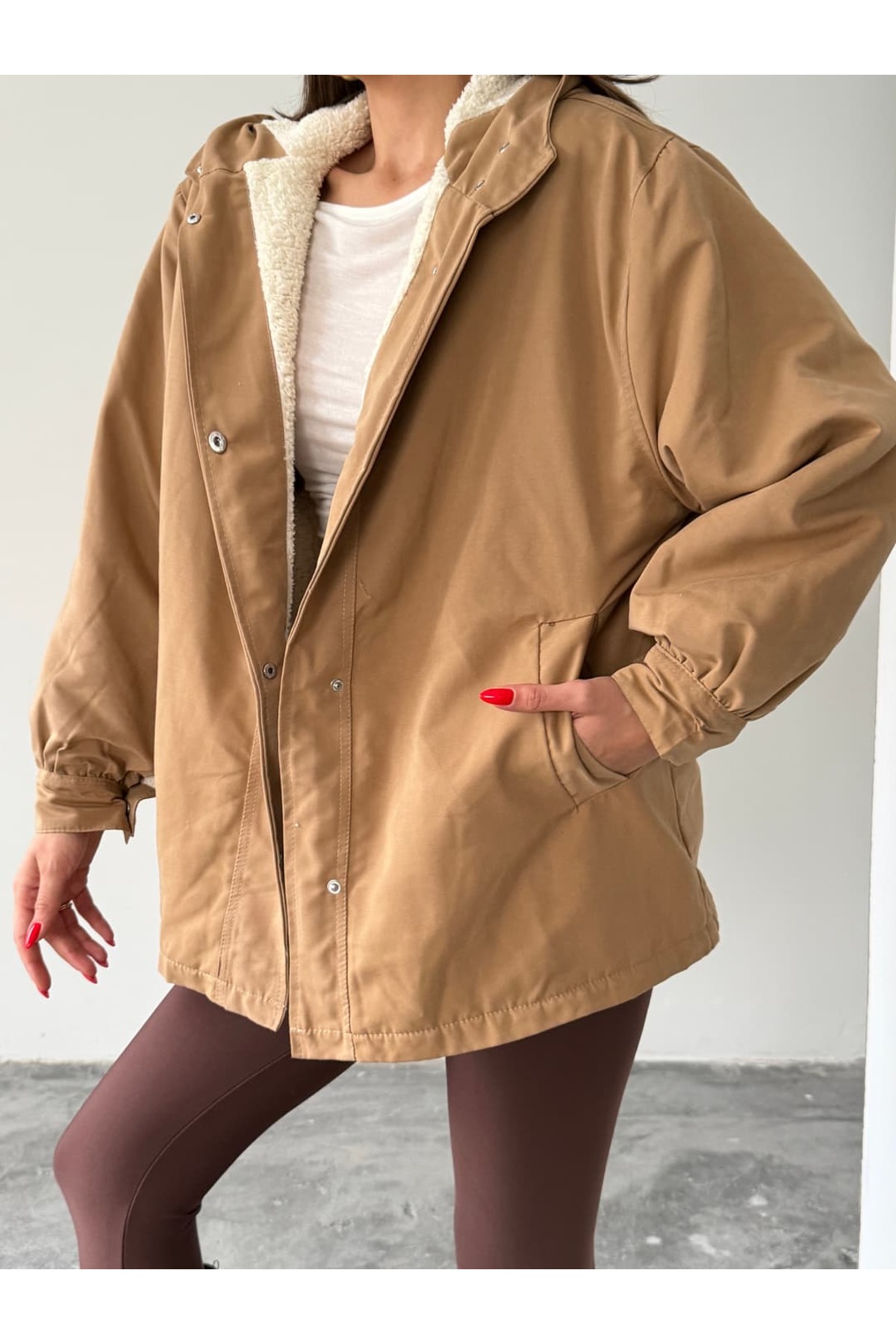 mydukkan.co  Kapüşonlu İçi Peluş Mont - Görsel 4