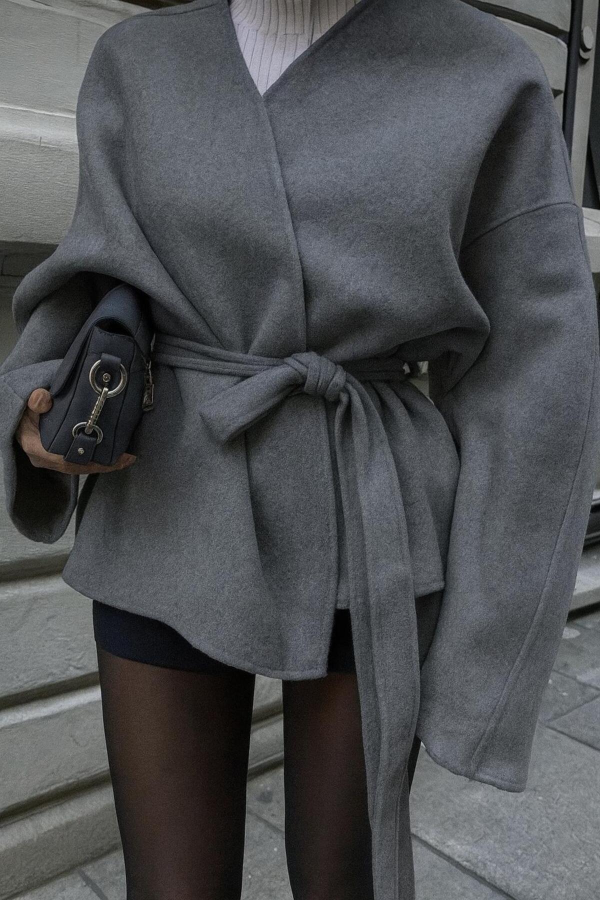 Arfami Bağlama Detaylı Rahat Kalıp Kaşmir Hırka/Ceket