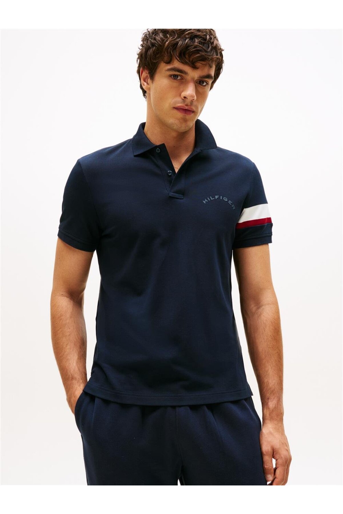 تامی هیلفیگر تی شرت یقه گرد مردانه آستین کوتاه طرح Rwb