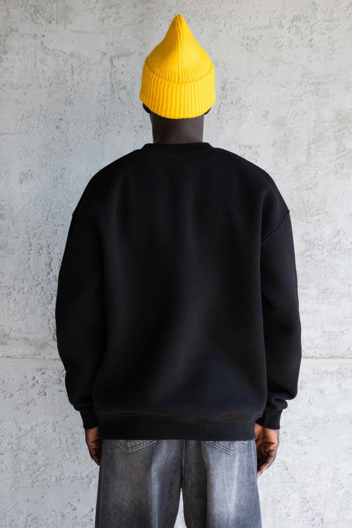 Machinist Erkek Figür Nakışlı Şardonlu Sweatshirt Siyah görsel 4