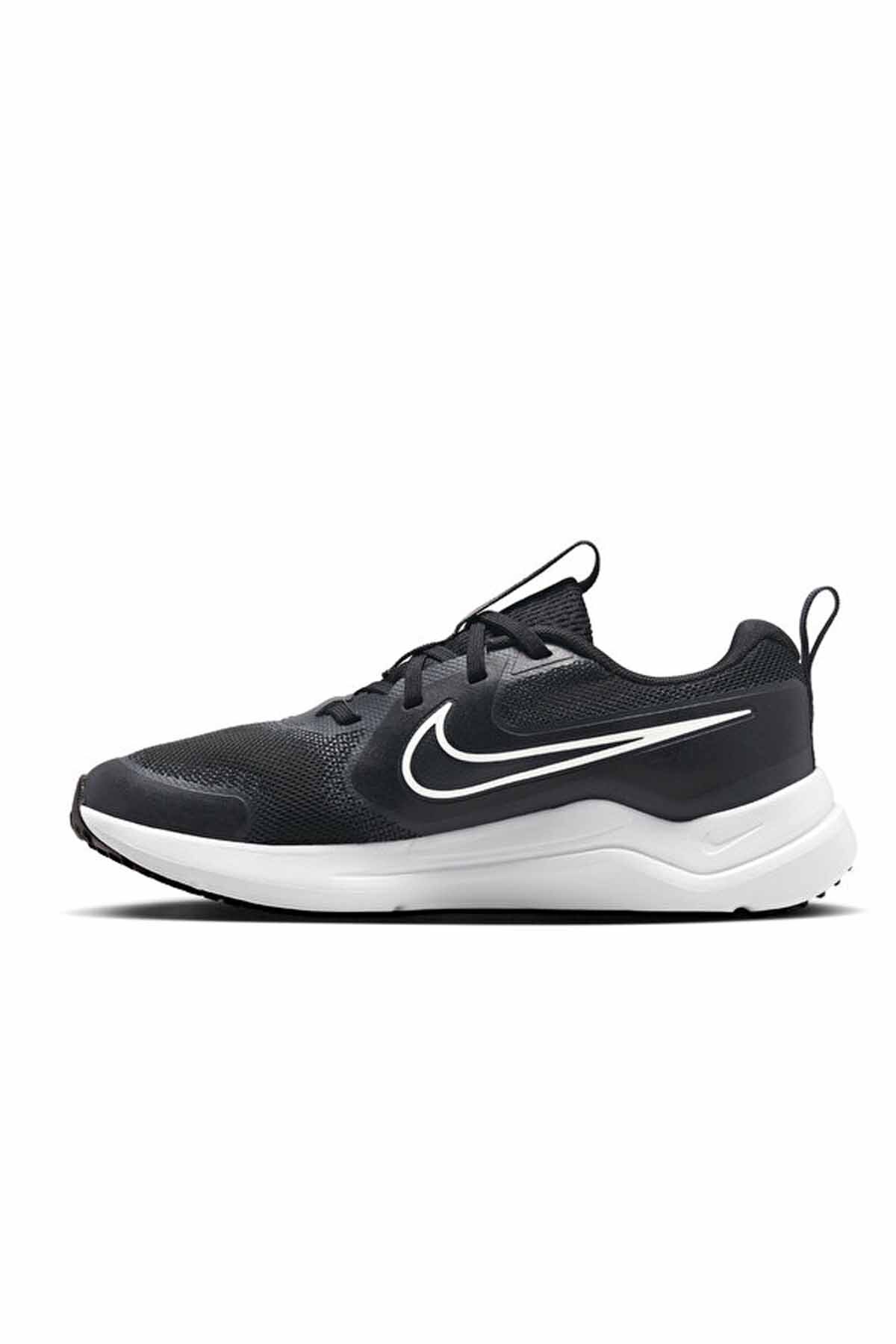 Nike Kadın Siyah Düz Dokuma Tekstil Günlük Bağcıklı Kauçuk Tabanlı Spor Ayakkabı görsel 4