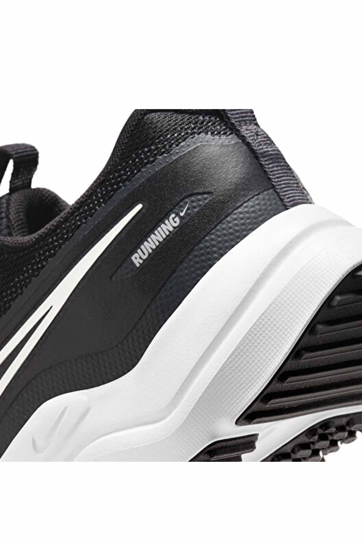 Nike Kadın Siyah Düz Dokuma Tekstil Günlük Bağcıklı Kauçuk Tabanlı Spor Ayakkabı görsel 7