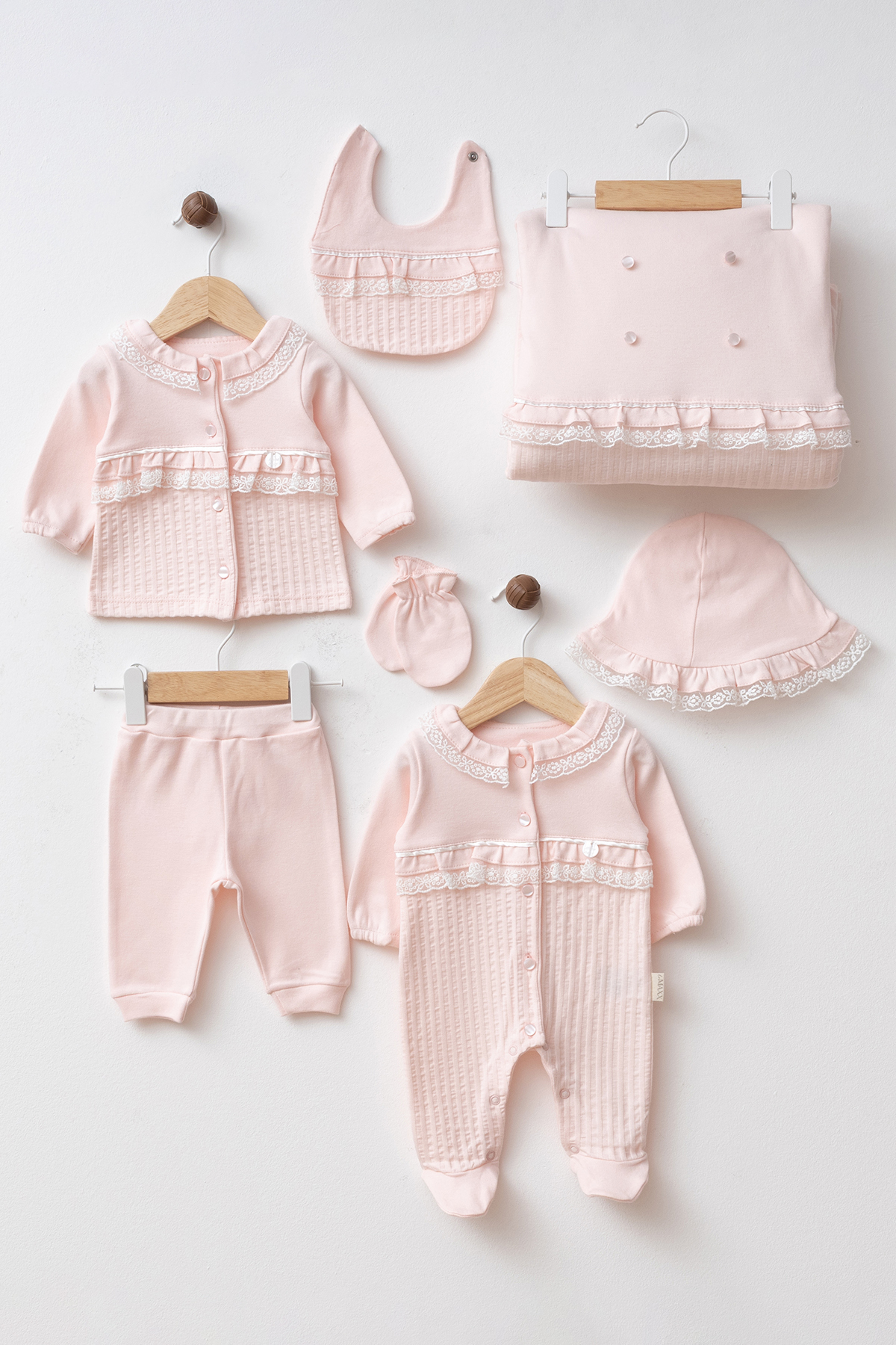 yukobaby bebeğiniz için en doğalı KIZ BEBEK LÜX DÜĞMELİ 10'LU YENİDOĞAN HASTANE ÇIKIŞI KUTULU BEBEK KIYAFETİ YK1951 fotoğrafı 2 (önizleme)