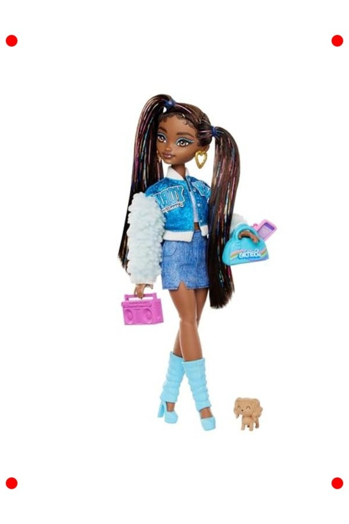 عروسک شخصیت اصلی مجموعه مد