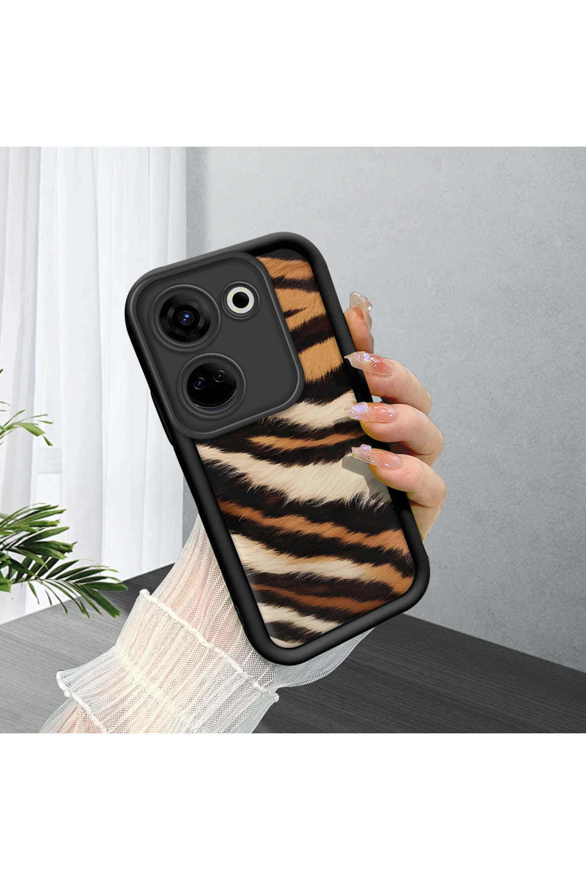 Tecno Camon 20 Pro 4G Compatible Silicone Material Shockproof Simple Black Color Phone Case