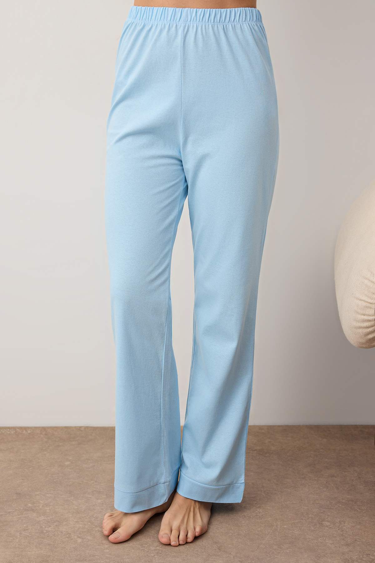 Trendyolmilla  Mavi %100 Pamuklu Cep ve Manşetli Örme Pijama Takımı THMAW26PT00230 - Görsel 3