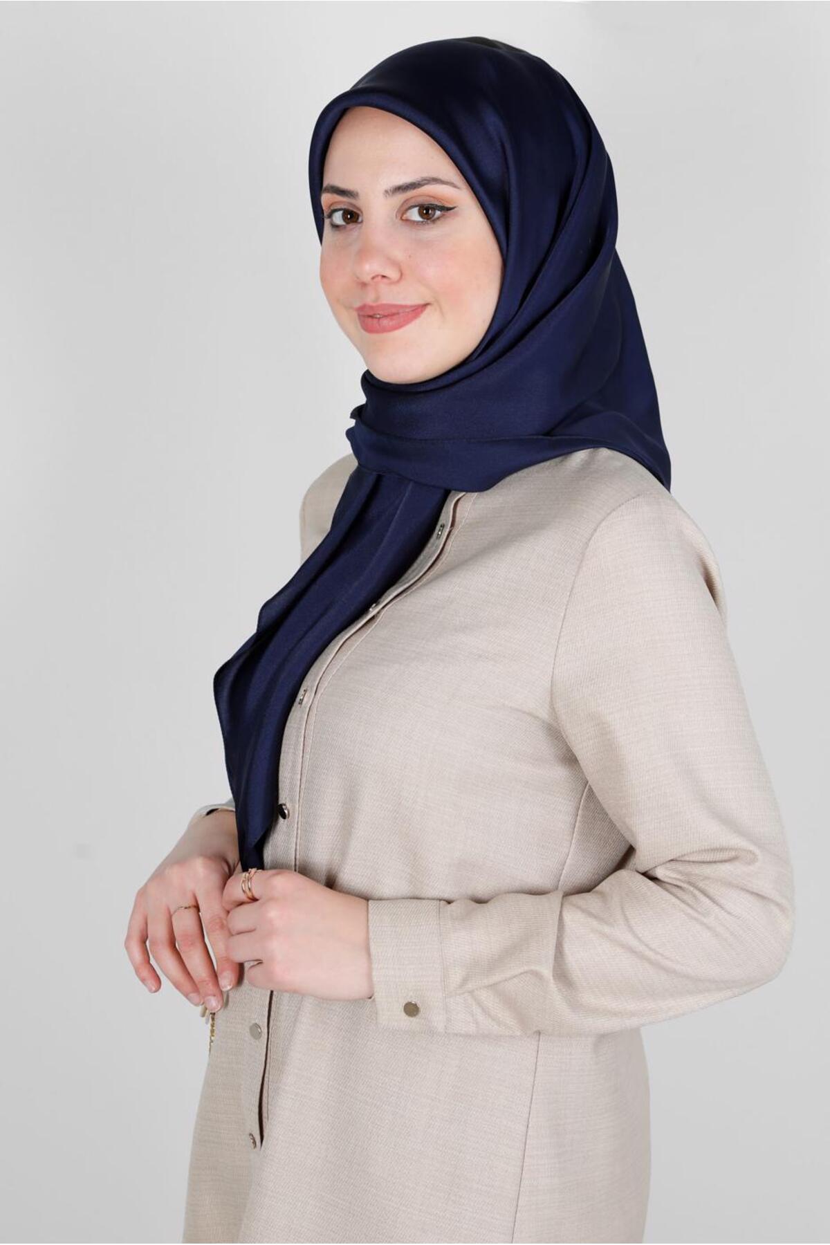 ALVINA PLAIN SCARF 8220