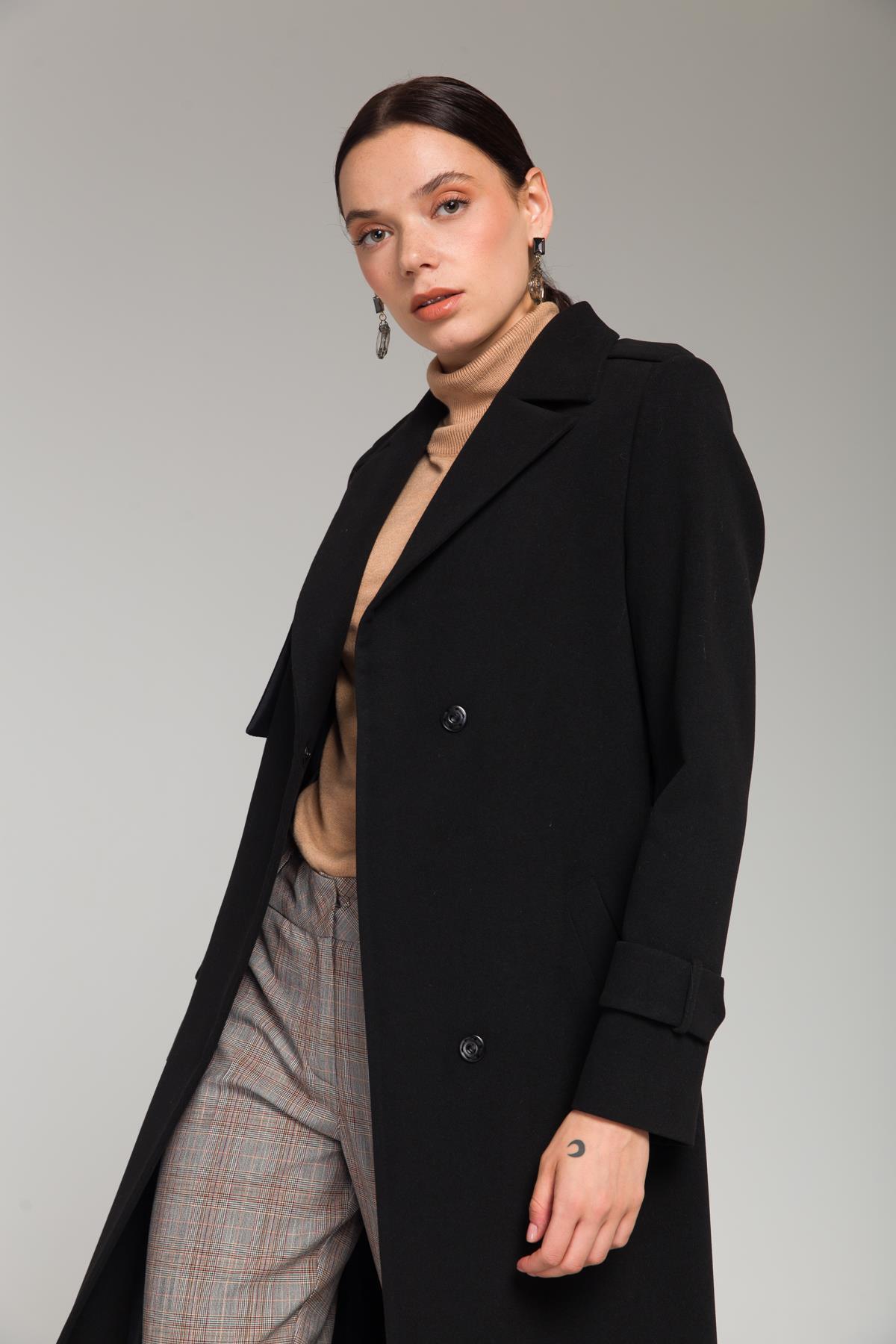 Olcay  Pelerin ve Apolet Detaylı Çıt Çıt kapamalı Ara Boy Kaban SİYAH 3771 - Görsel 4