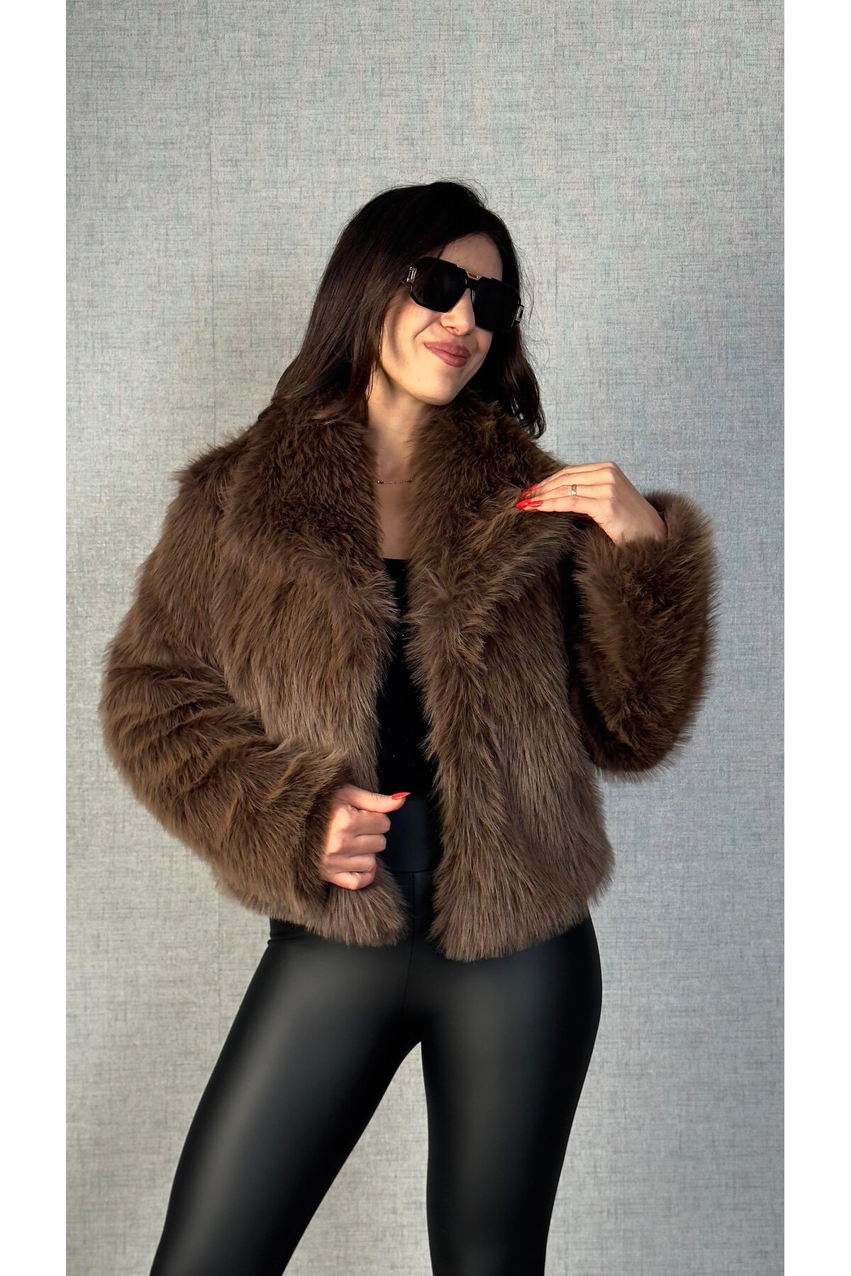 Senarce  Yumuşak Dokunuşlu Oversize Premium Kürk Peluş Kahverengi Mont - Görsel 4