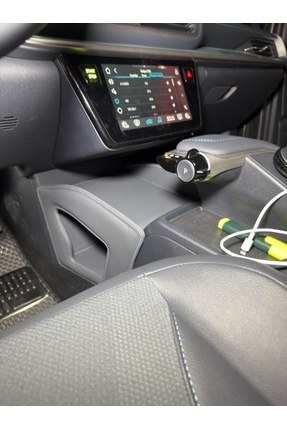 DO deri oto aksesuar TOGG T10F ORTA KONSOL STANTDI FÜME RENK