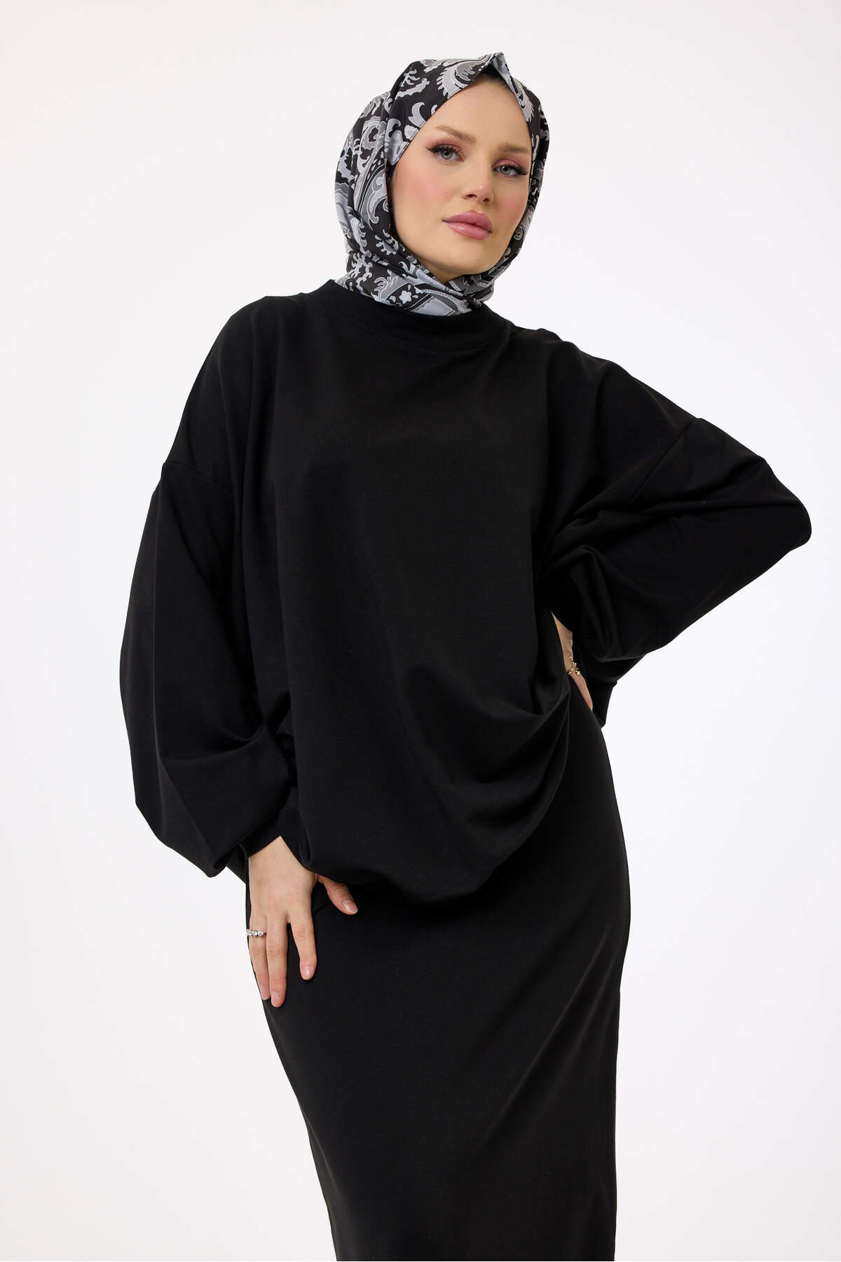 Suede Style  3044 - Rahat, Salaş Basic Kadın Uzun Sweatshirt - Görsel 2