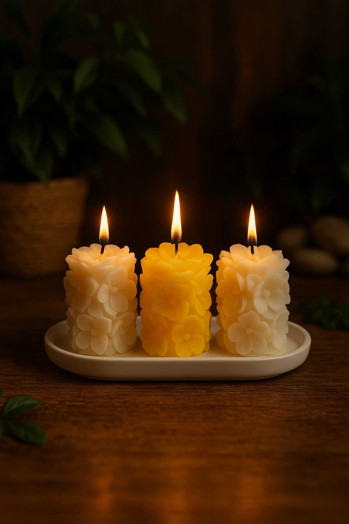 Decorative Set of 4, Ocean Scented, Rose Patterned Decorative Candle in Decorative Tray