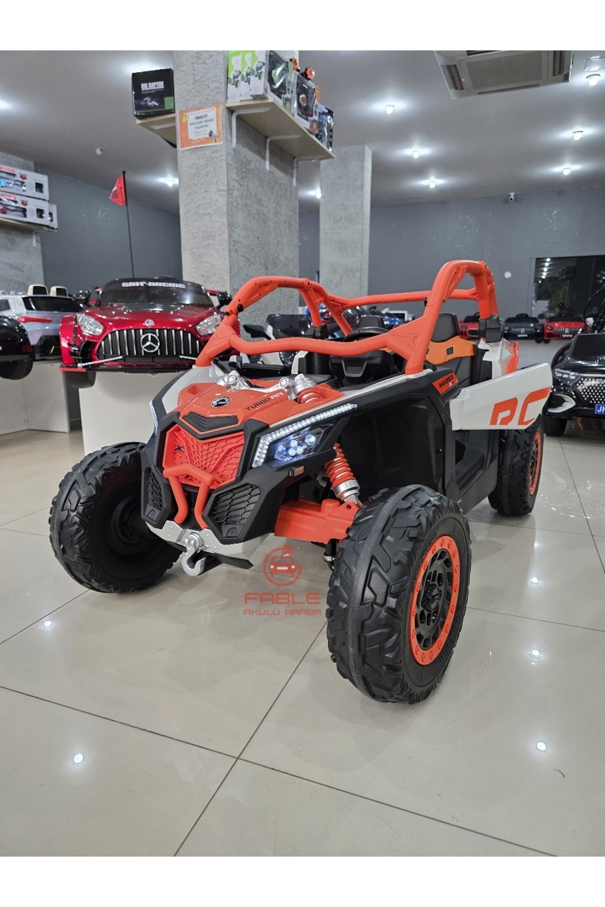 Fable Can-Am 24 Volt Lisansli Off-Road Jeep! Çift Kişilik, 4x4 Güçlü Motorlar, Tablet Ekran ile Mp4 Video