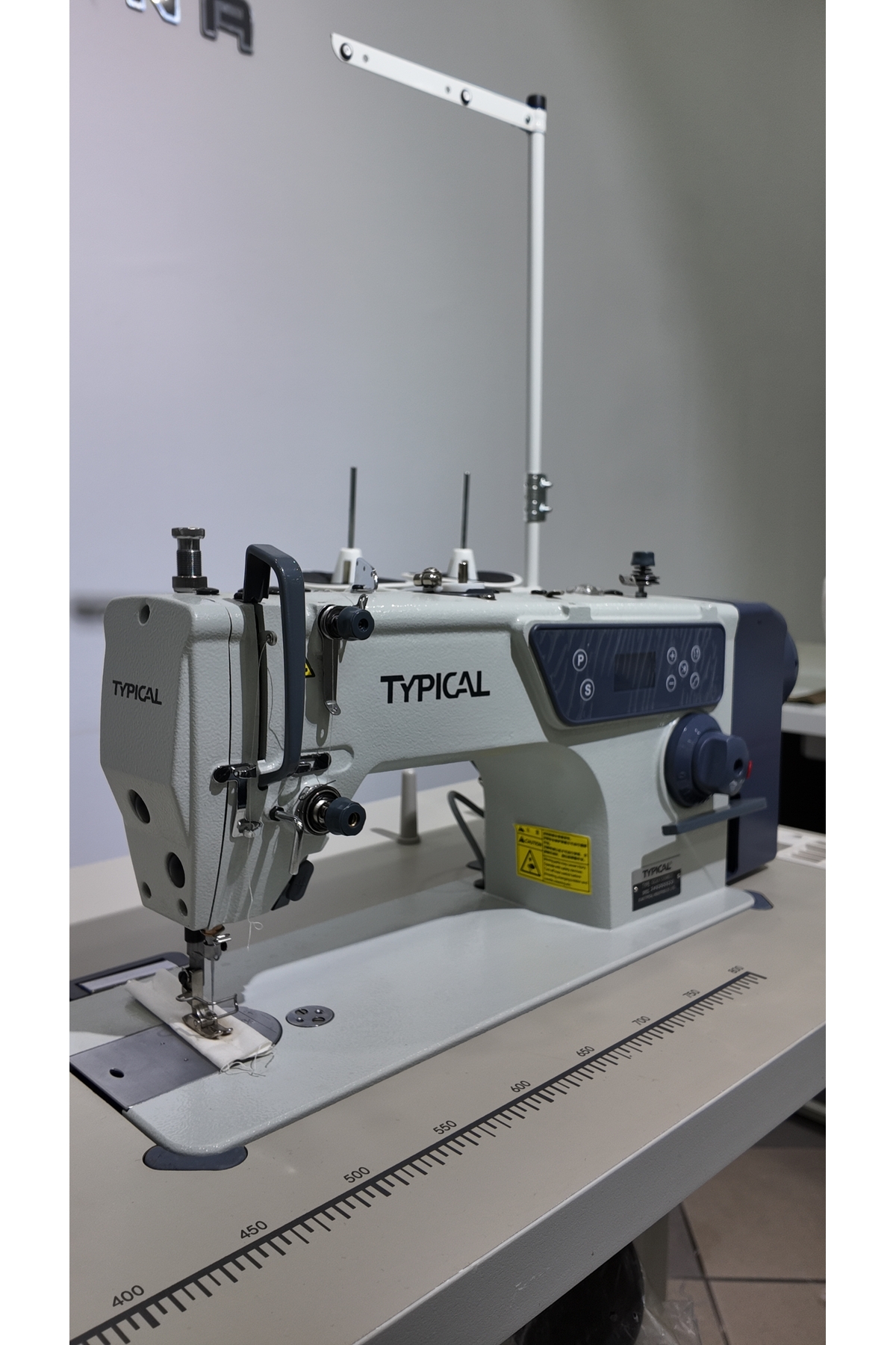 Typical GC 6158-MD2 YARIM OTOMATİK İPLİK KESMELİ DÜZ DİKİŞ