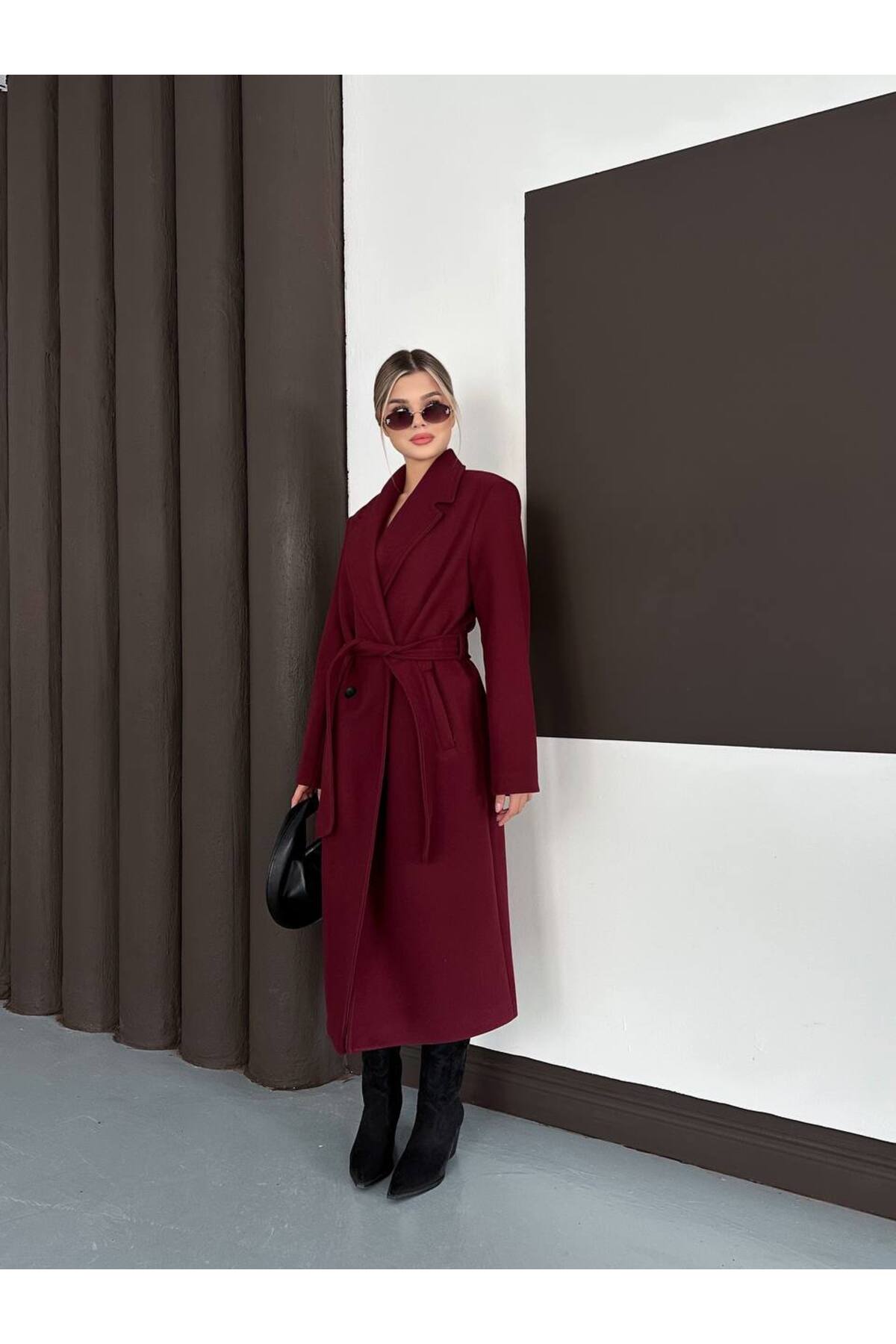Manteau en cachemire femme bordeaux avec ceinture - Görsel 4