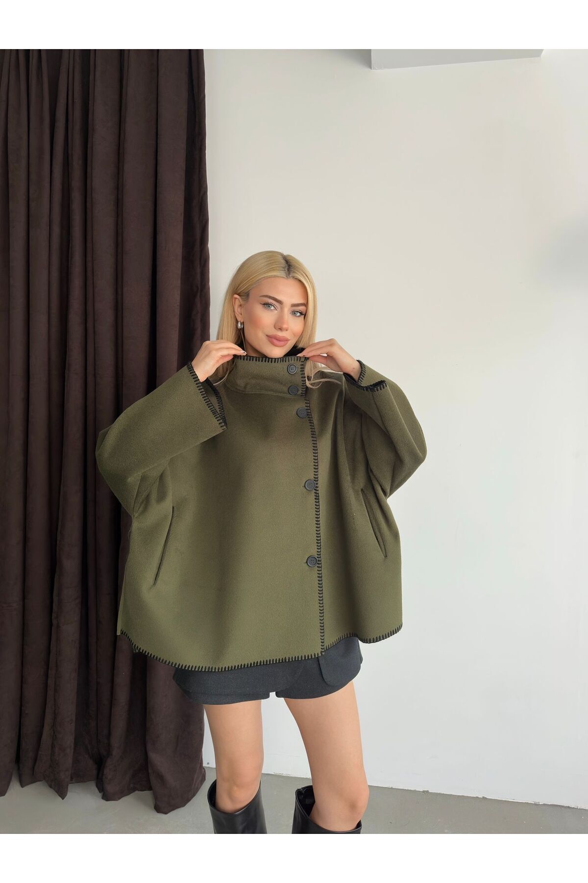 ParlaMira Kadın Koyu Yeşil Oversize Premium Kaşe Yüksek Yaka Biyeli Düğmeli Ceket