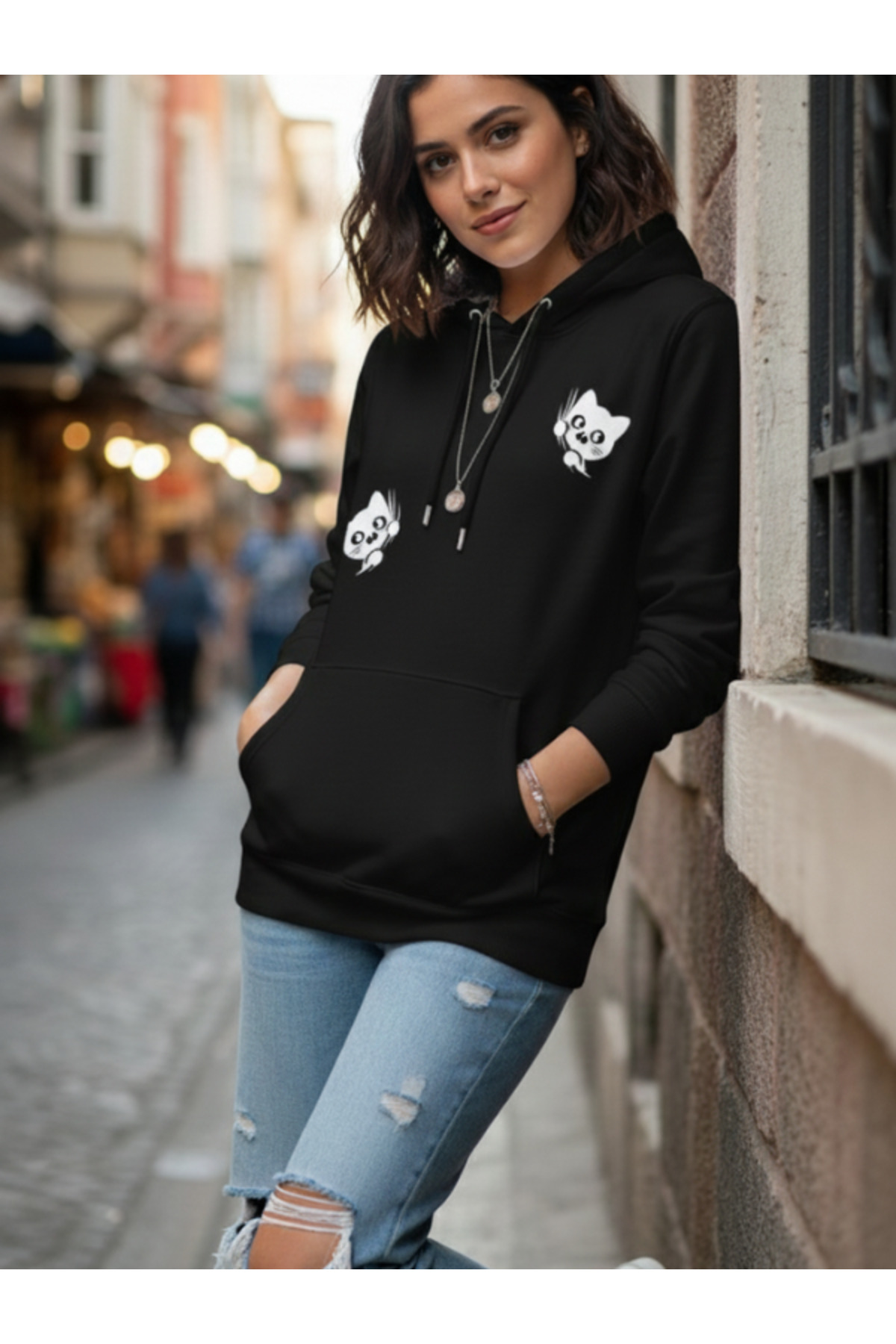 هودي سويت شيرت للجنسين بطبعة قطة لطيفة تنظر من الجيب الأمامي