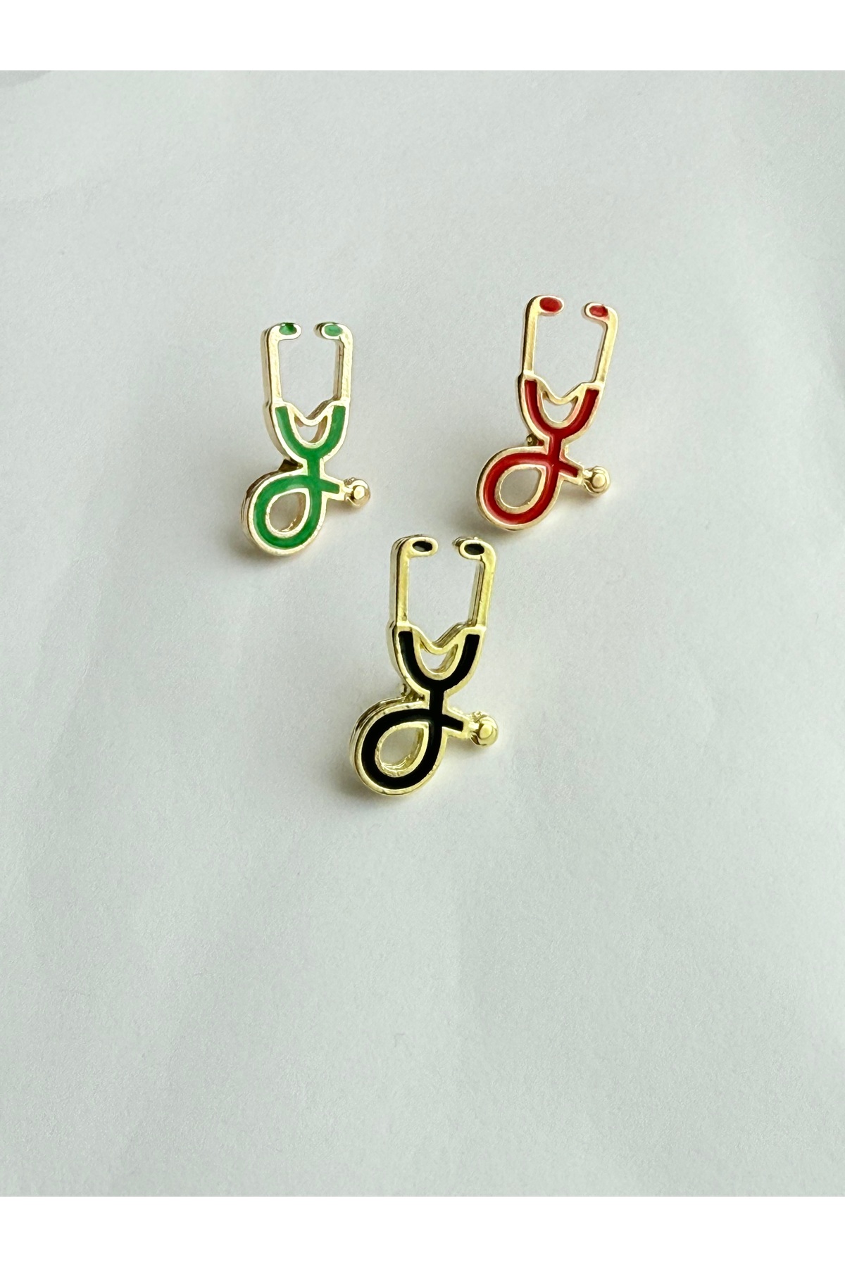 Stethoscope Collar Badge Brooch 3 Pieces Black, Red and Green Color Combination Doctor Nurse Metal Gold