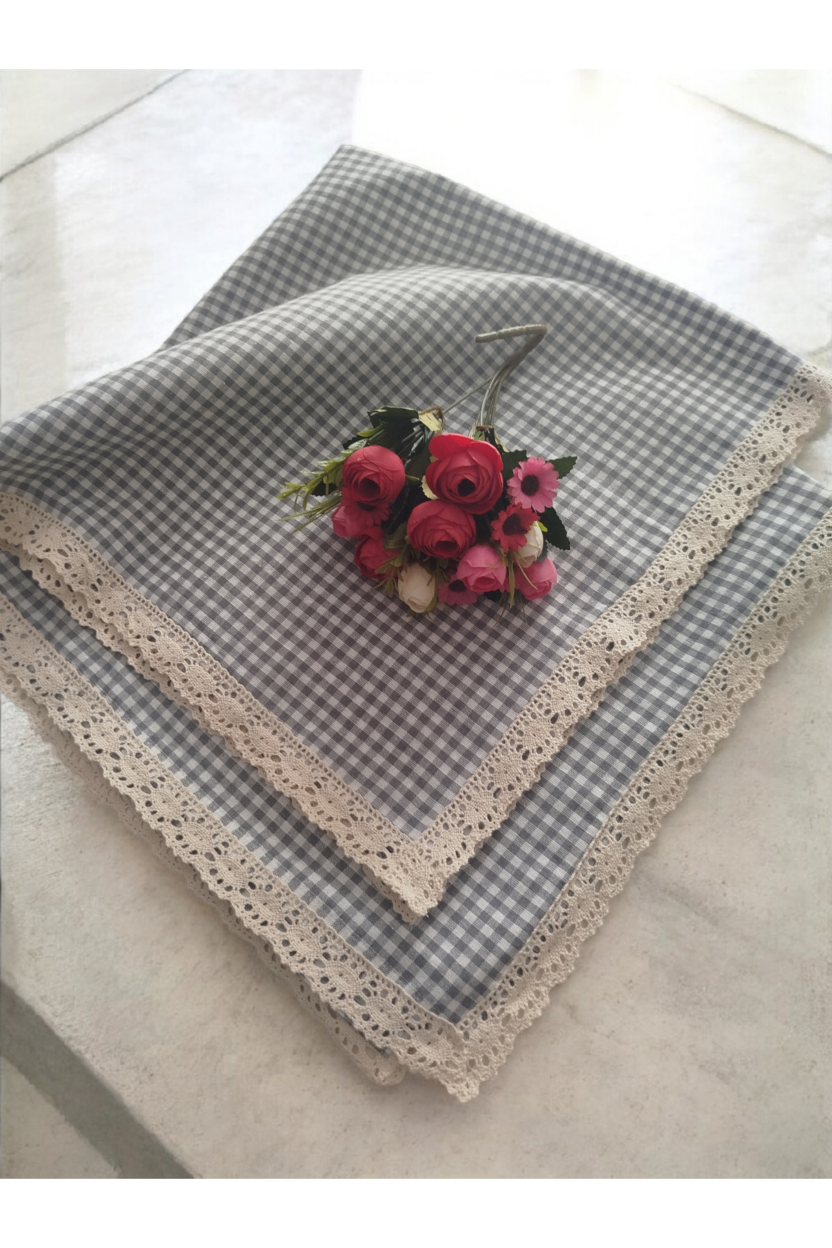 Vintage Colorful Plush Plaid Guipure Tablecloth