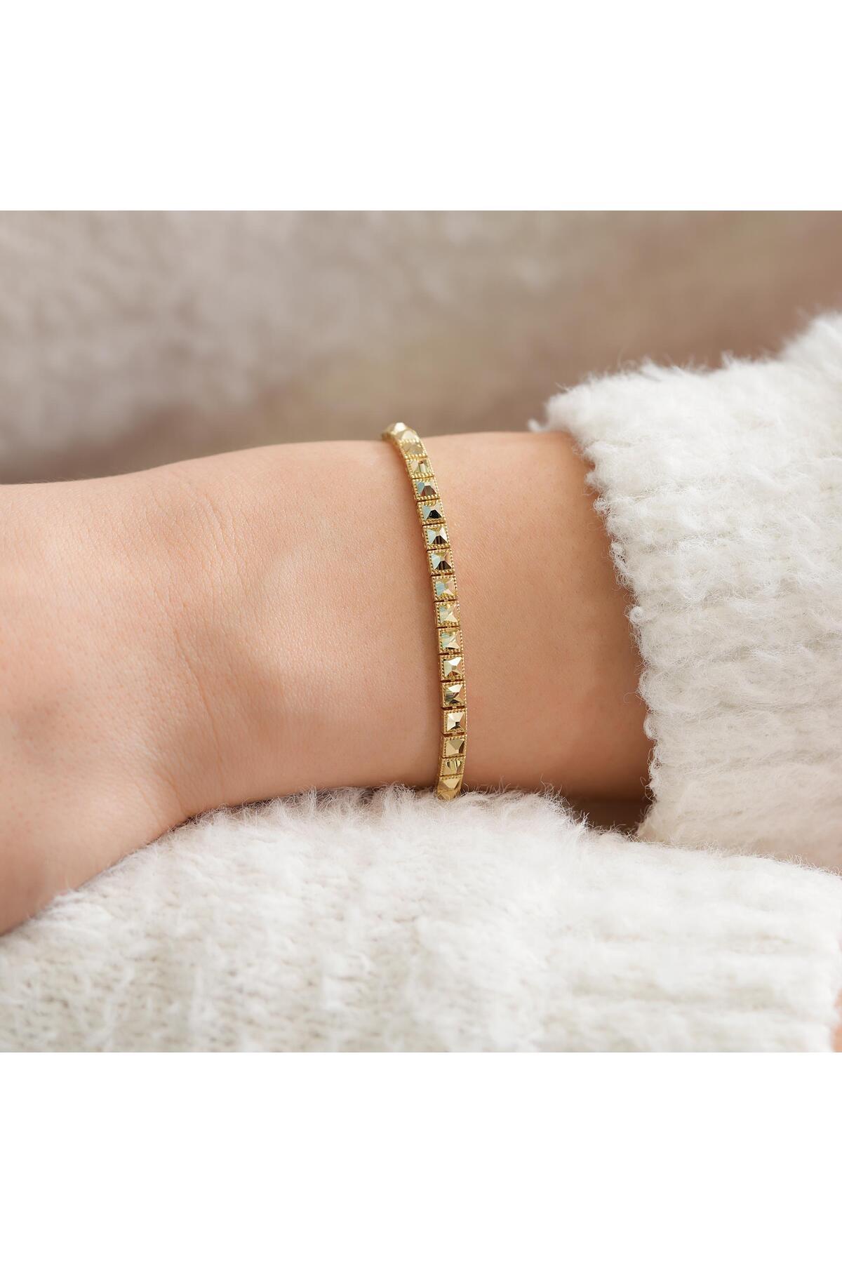 Goldium Jewellery Goldium Şık ve Modern 14 Ayar Fantezi Altın Bileklik