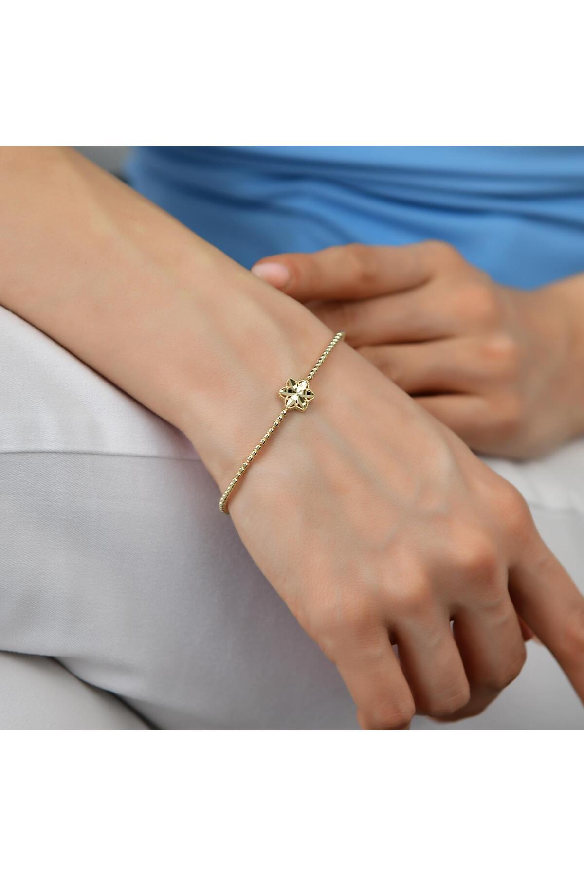 Goldium Jewellery Goldium 14 Ayar Altın Sıralı Çiçekli Bileklik