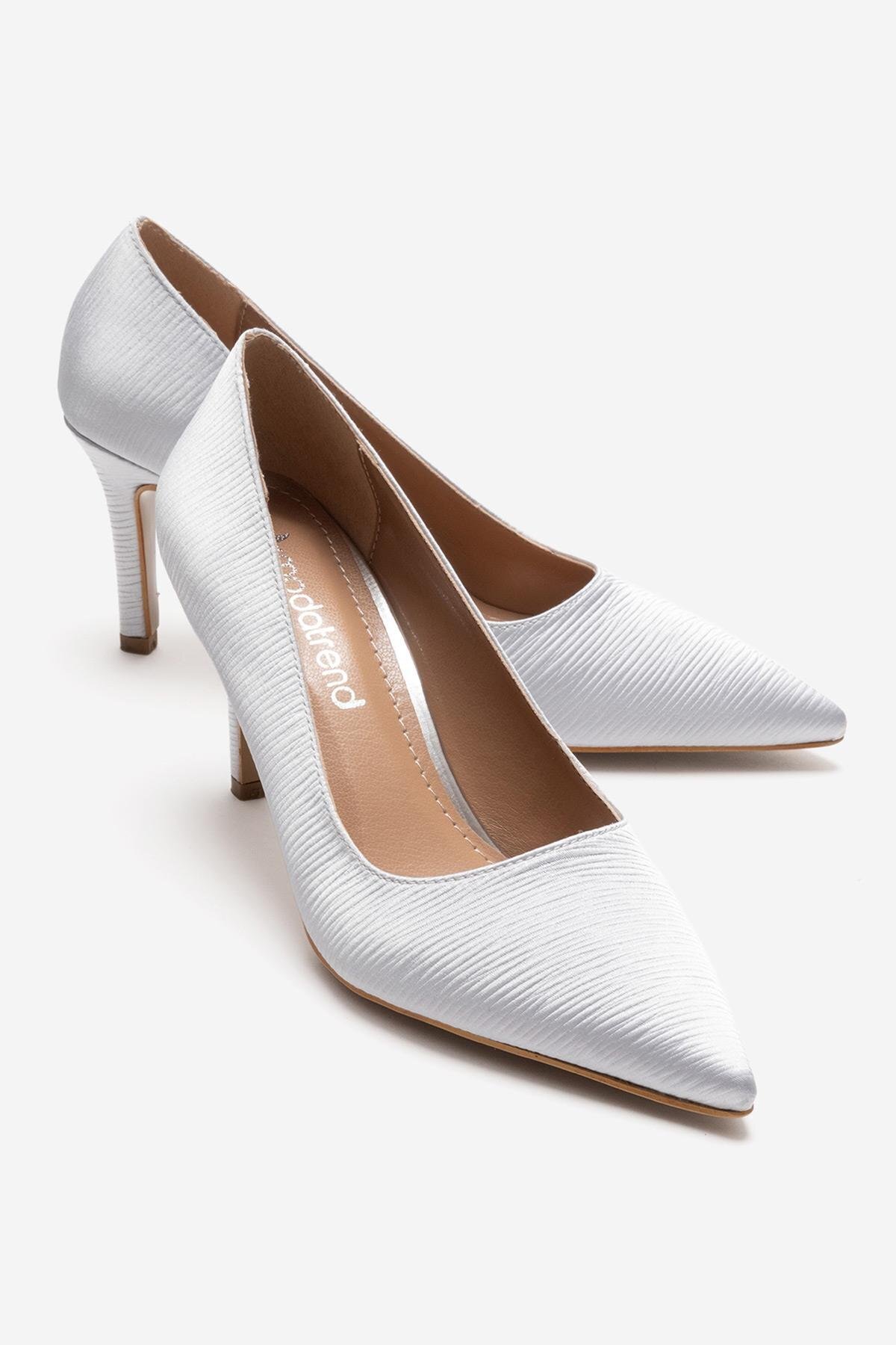Women's Stiletto Shoes SILVER STRIPED SATIN