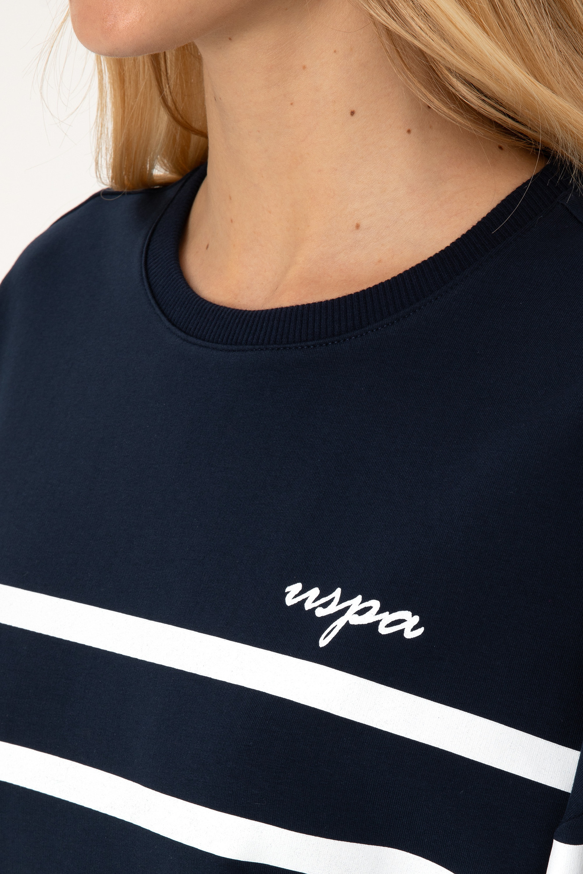 U.S. Polo Assn. Kadın Lacivert Çizgili Bisiklet Yaka Sweatshirt 50313572-VR033 görsel 7