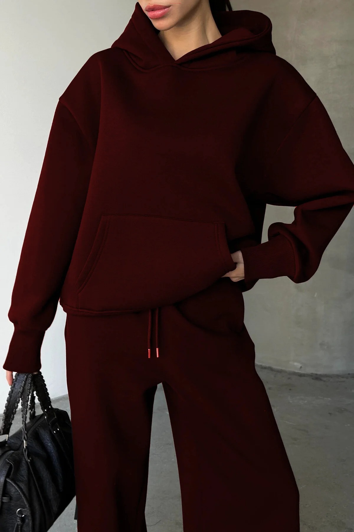 KADIN Baggy Unisex Rahat Ve Spor Kullanıma Uygun Basic Eşofman Takımı — زرشکی BRNSFTK3 — تصویر 3 از 4