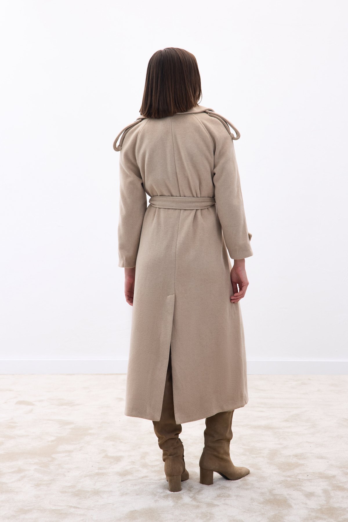 Sateen  Geniş Yaka Uzun Kaban - Bej - Görsel 8